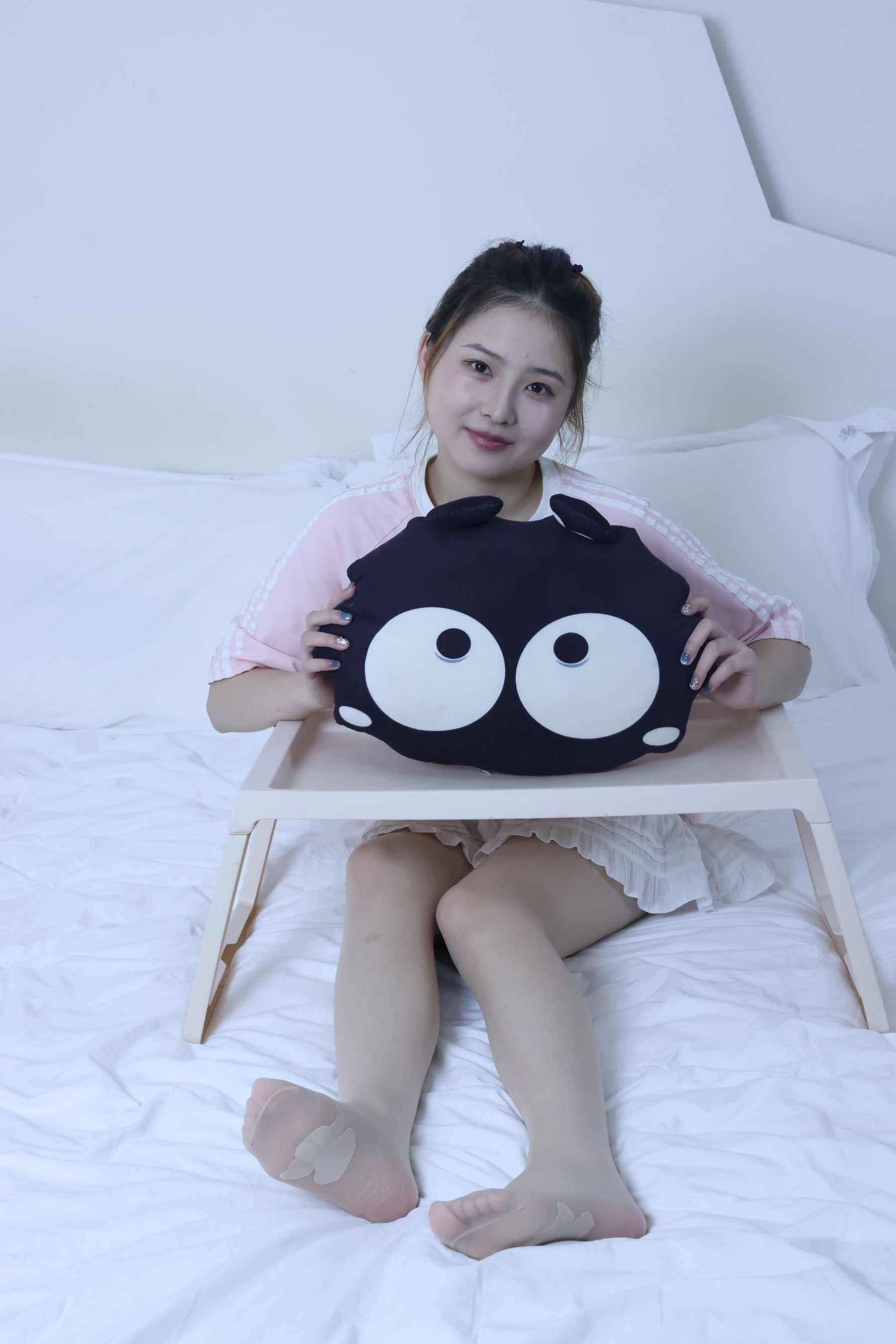 绮梦摄影 2024.09.05 No.017 露露 珍藏无修无水印版/(1150P)