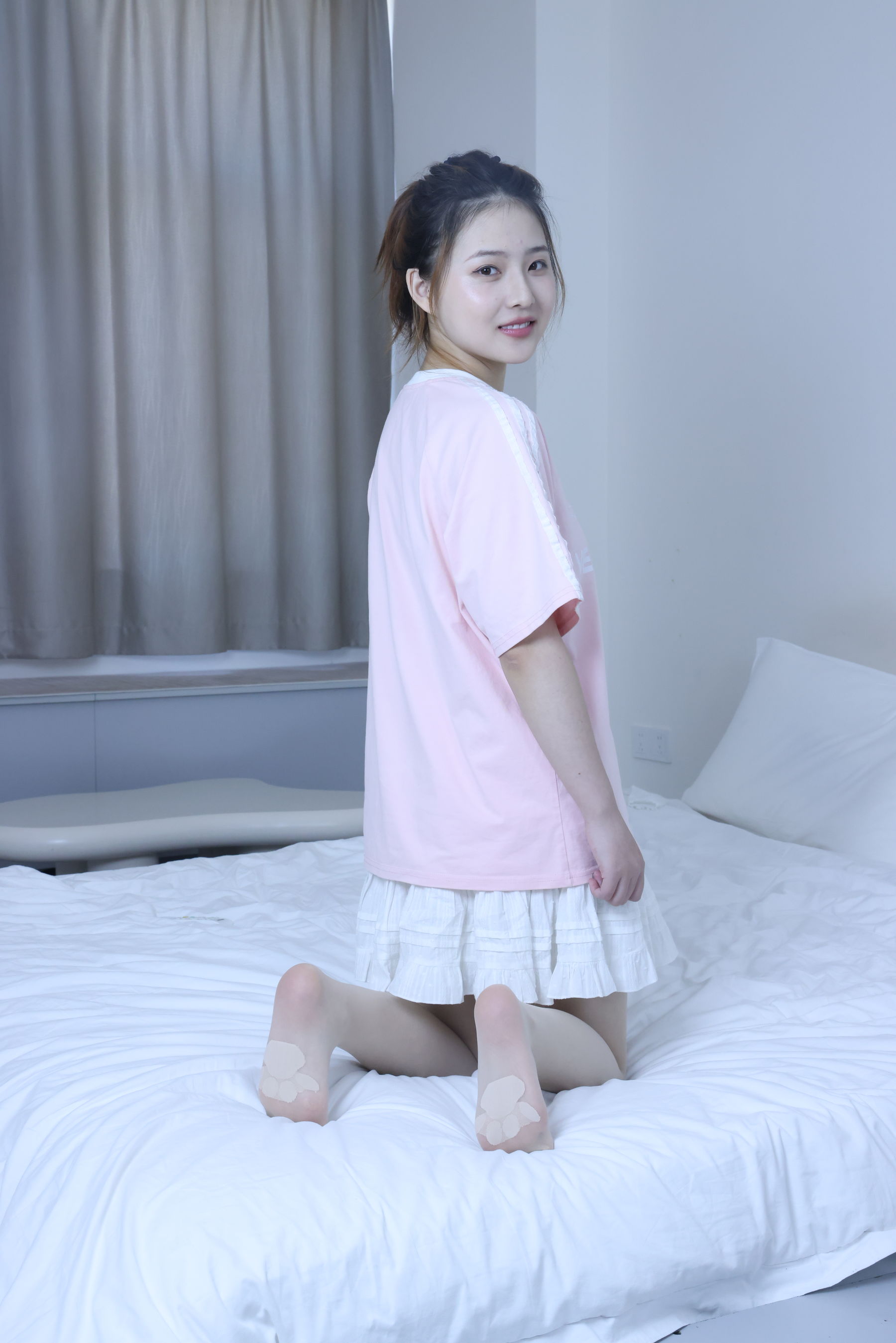 绮梦摄影 2024.09.05 No.017 露露 珍藏无修无水印版/(1150P)