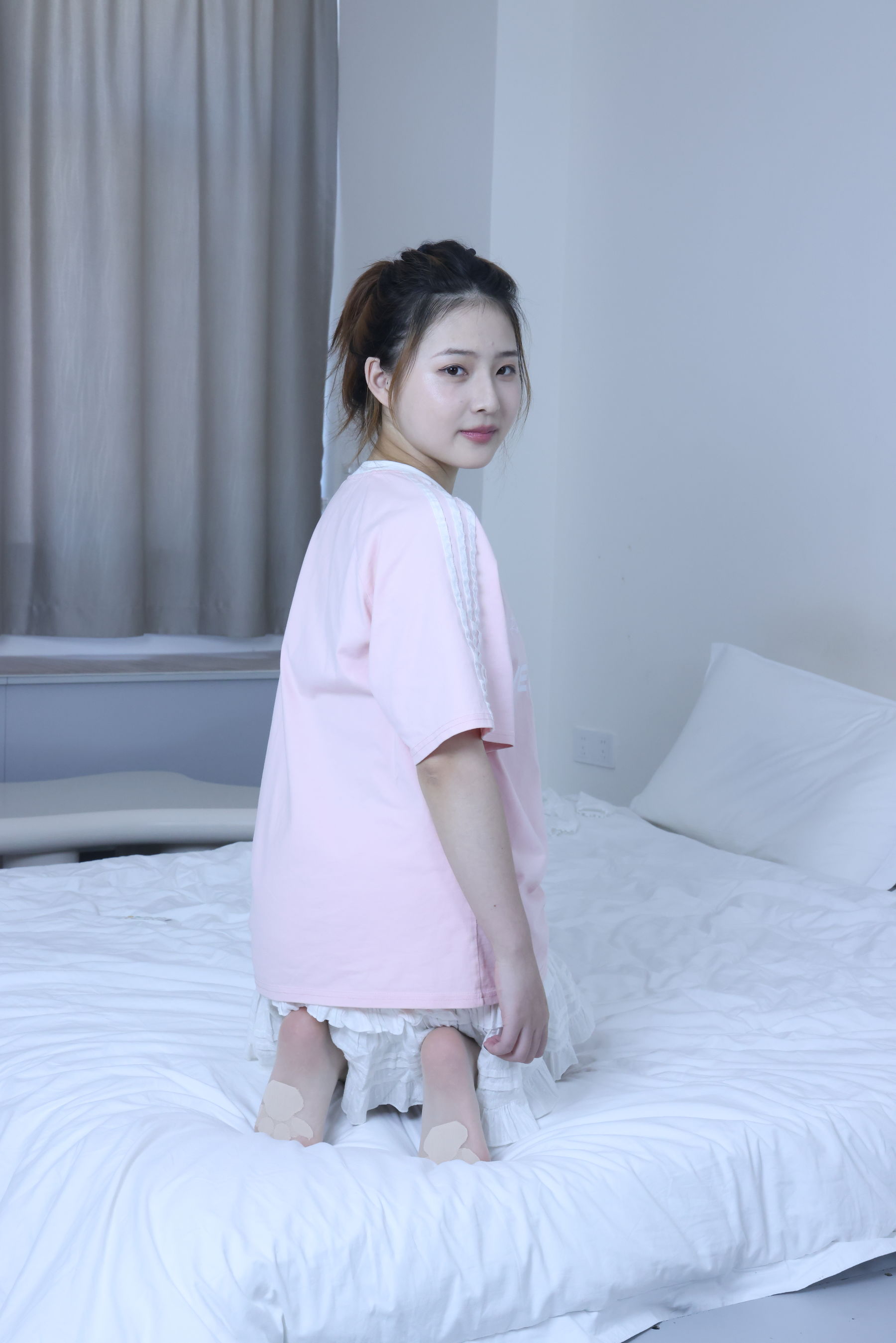 绮梦摄影 2024.09.05 No.017 露露 珍藏无修无水印版/(1150P)