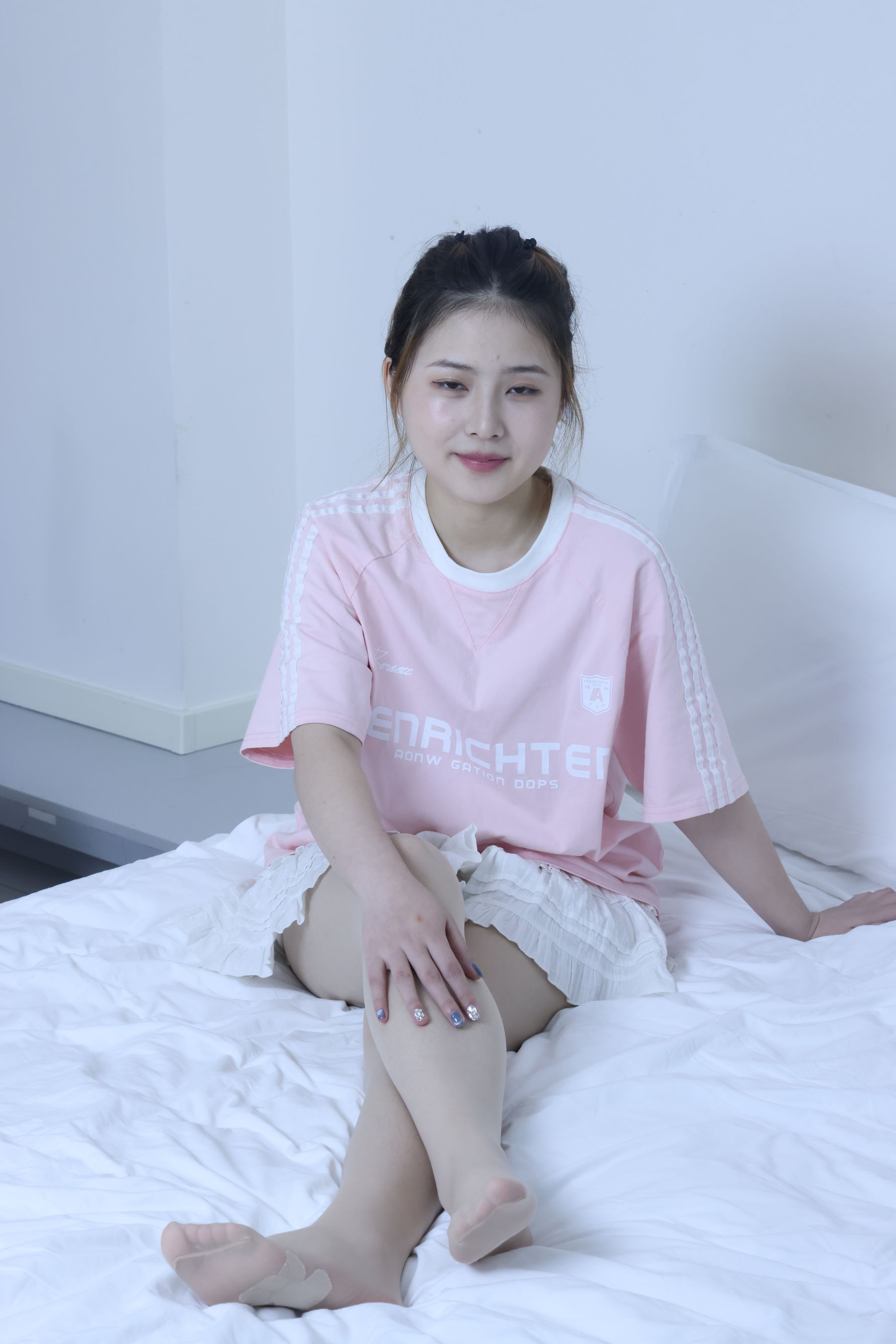 绮梦摄影 2024.09.05 No.017 露露 珍藏无修无水印版/(1150P)