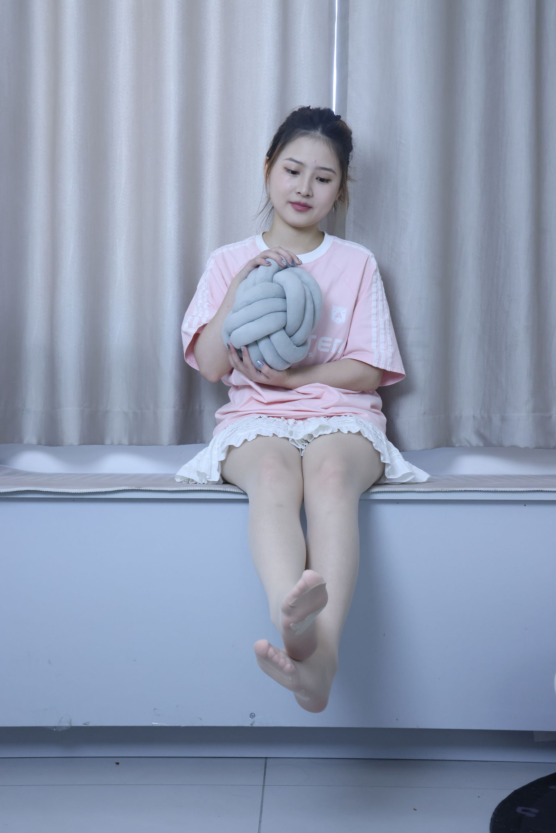 绮梦摄影 2024.09.05 No.017 露露 珍藏无修无水印版/(1150P)