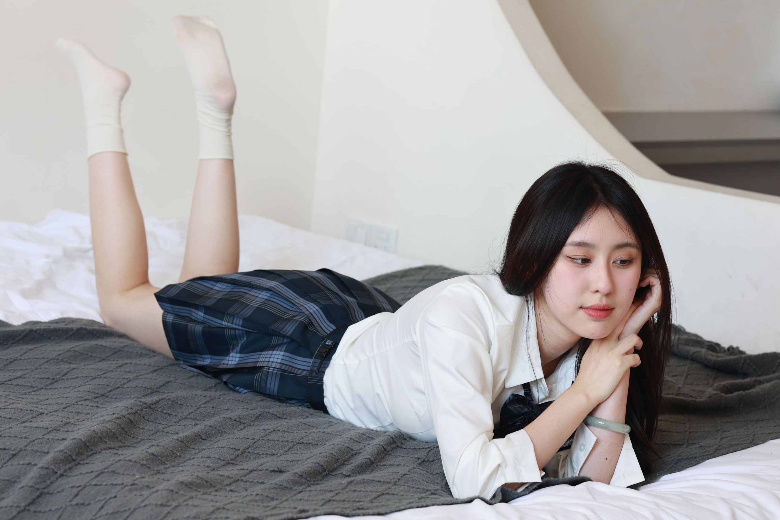 绮梦摄影 2024.09.06 No.018 yaya 珍藏无修无水印版/(677P)