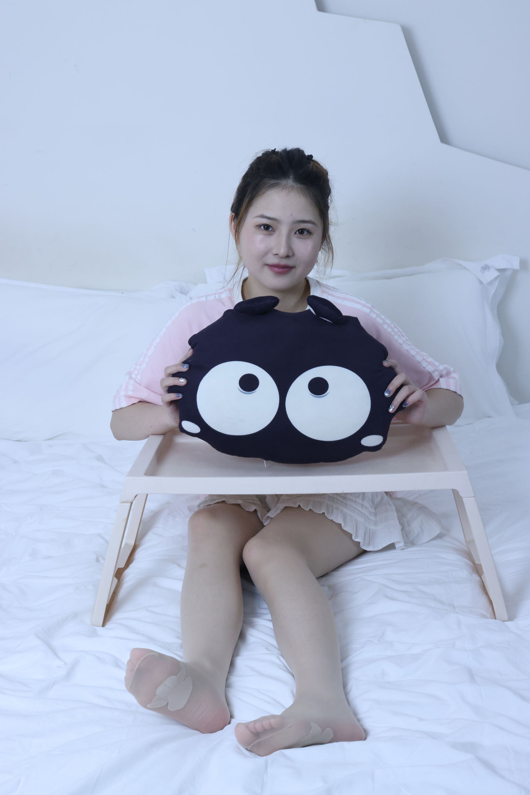 绮梦摄影 2024.09.05 No.017 露露 珍藏无修无水印版/(1150P)