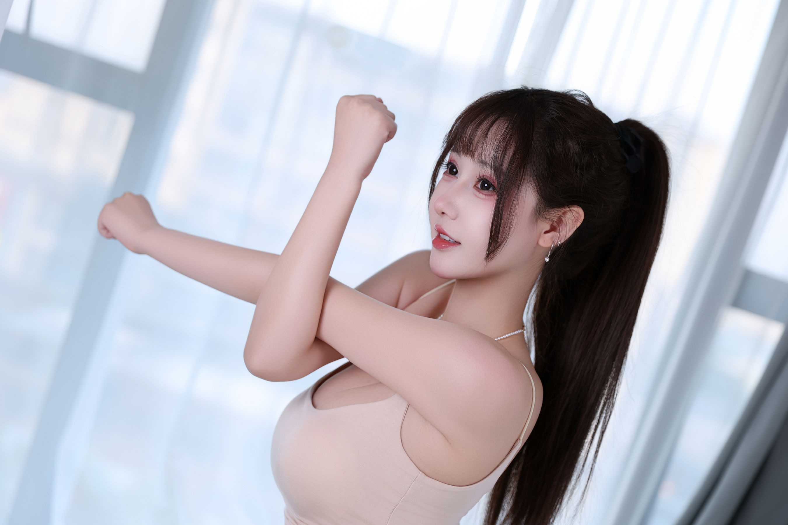 羽生三未 图集 - 瑜伽姐姐/(42P)