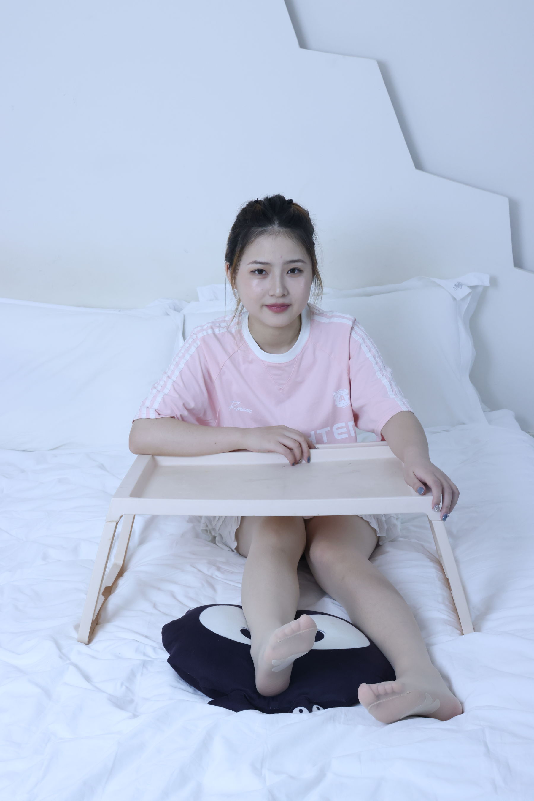 绮梦摄影 2024.09.05 No.017 露露 珍藏无修无水印版/(1150P)