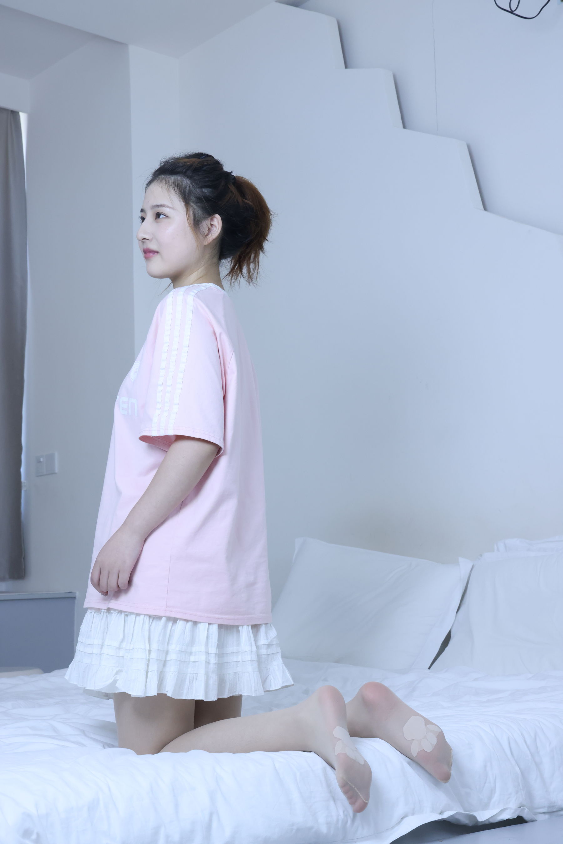 绮梦摄影 2024.09.05 No.017 露露 珍藏无修无水印版/(1150P)