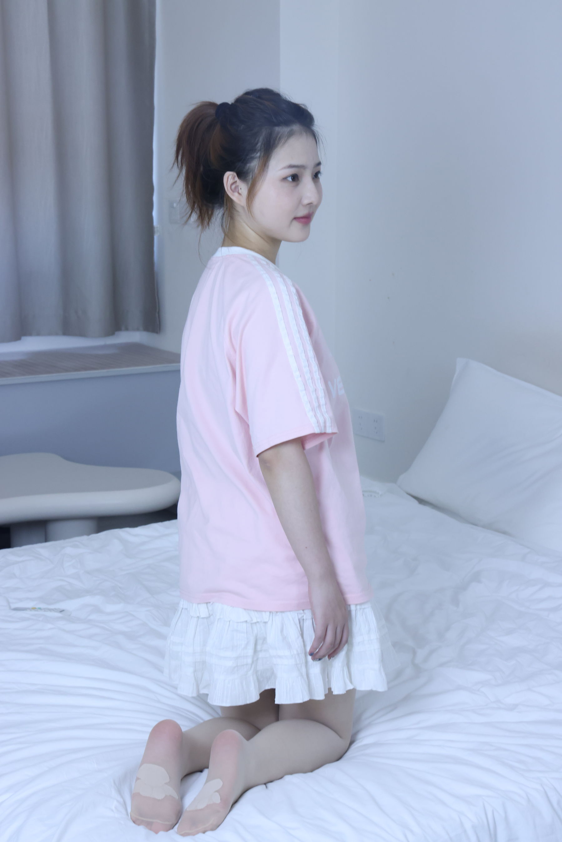 绮梦摄影 2024.09.05 No.017 露露 珍藏无修无水印版/(1150P)