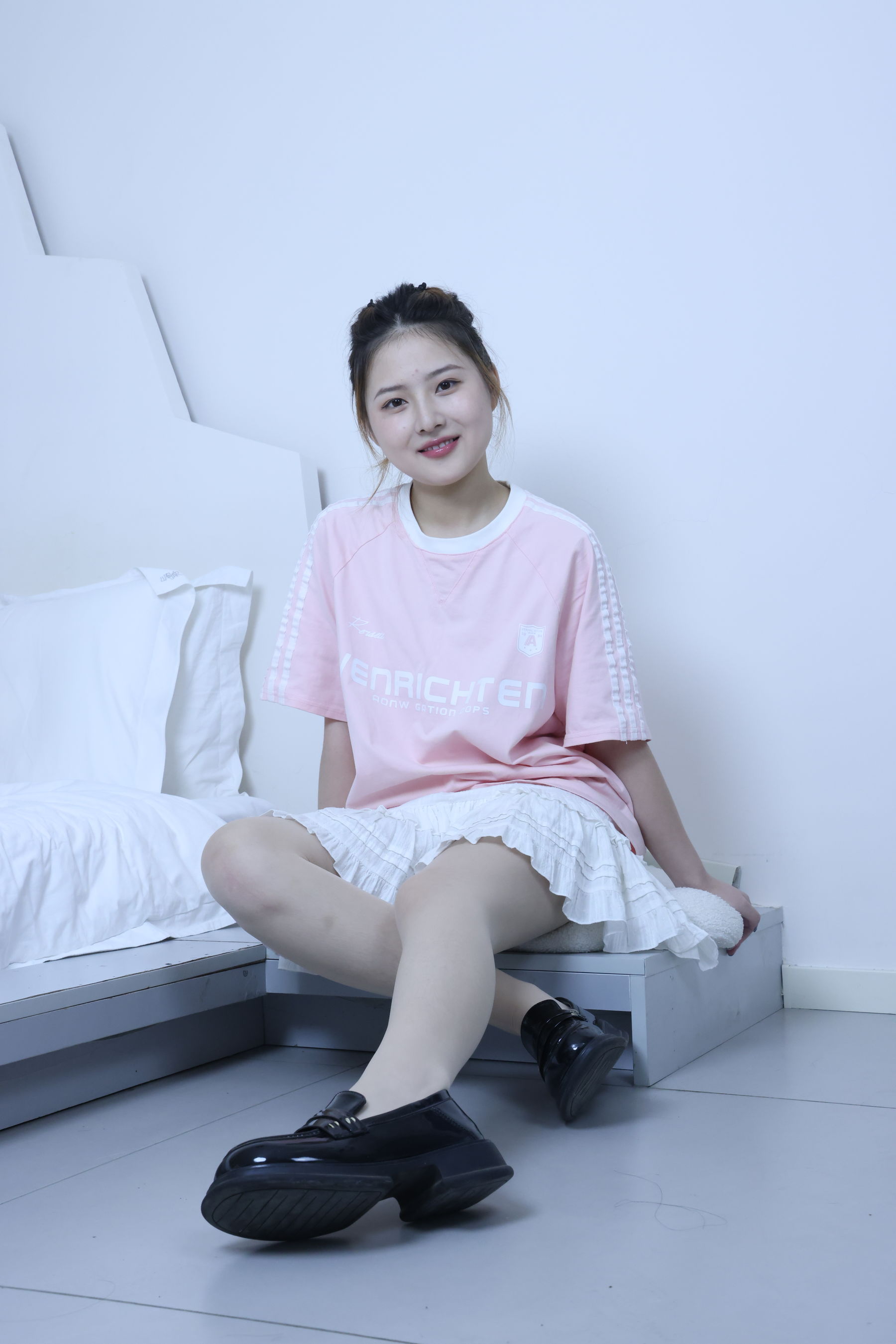 绮梦摄影 2024.09.05 No.017 露露 珍藏无修无水印版/(1150P)