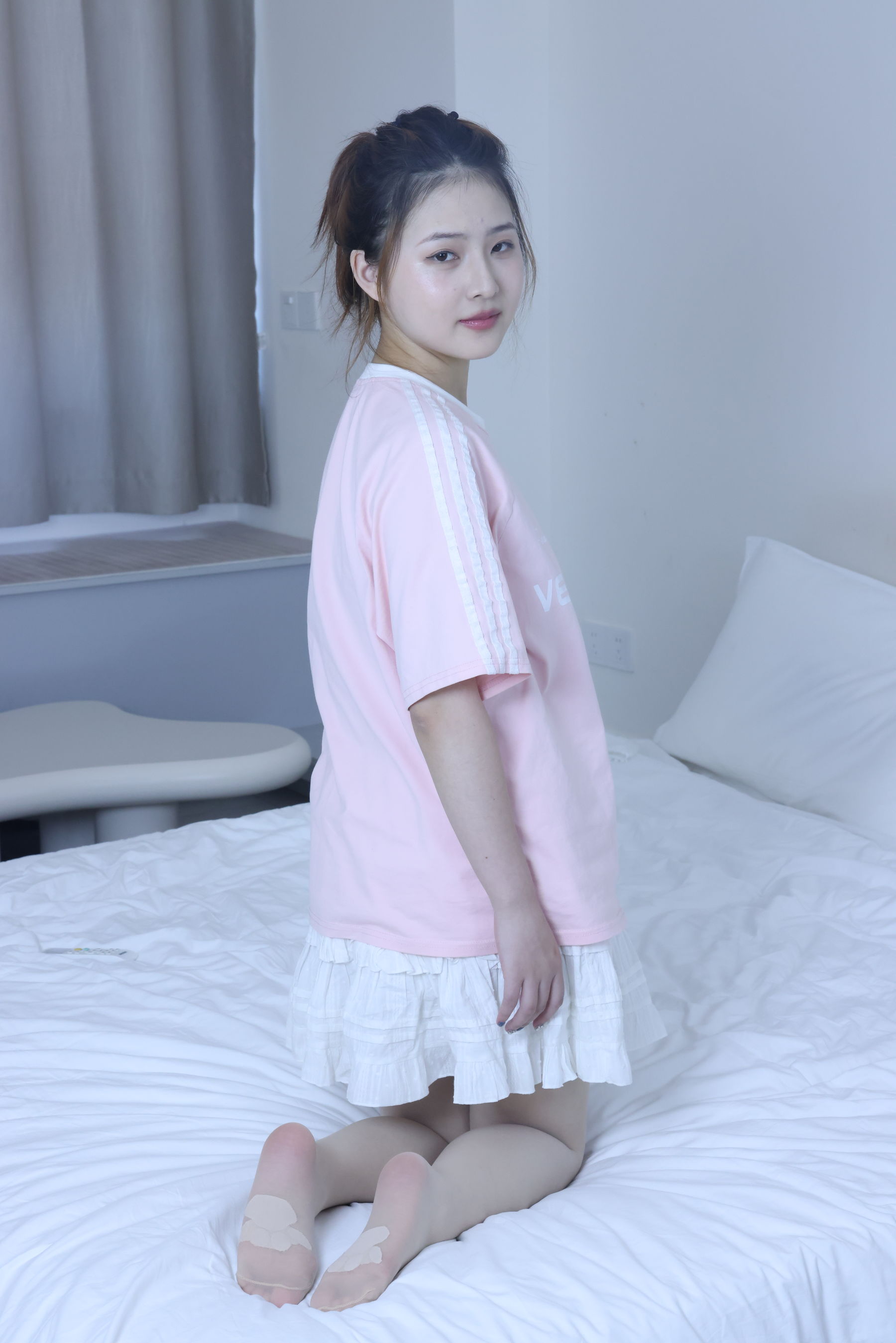 绮梦摄影 2024.09.05 No.017 露露 珍藏无修无水印版/(1150P)