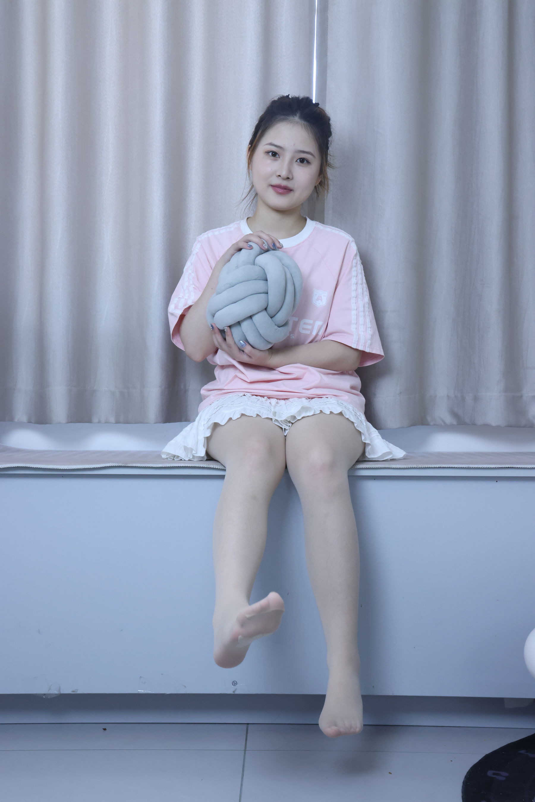 绮梦摄影 2024.09.05 No.017 露露 珍藏无修无水印版/(1150P)