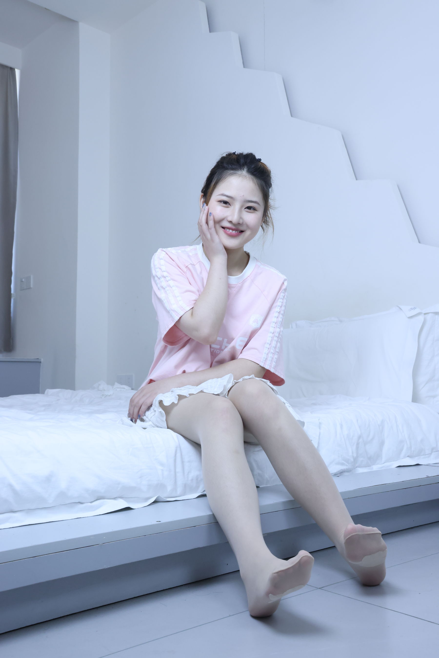 绮梦摄影 2024.09.05 No.017 露露 珍藏无修无水印版/(1150P)