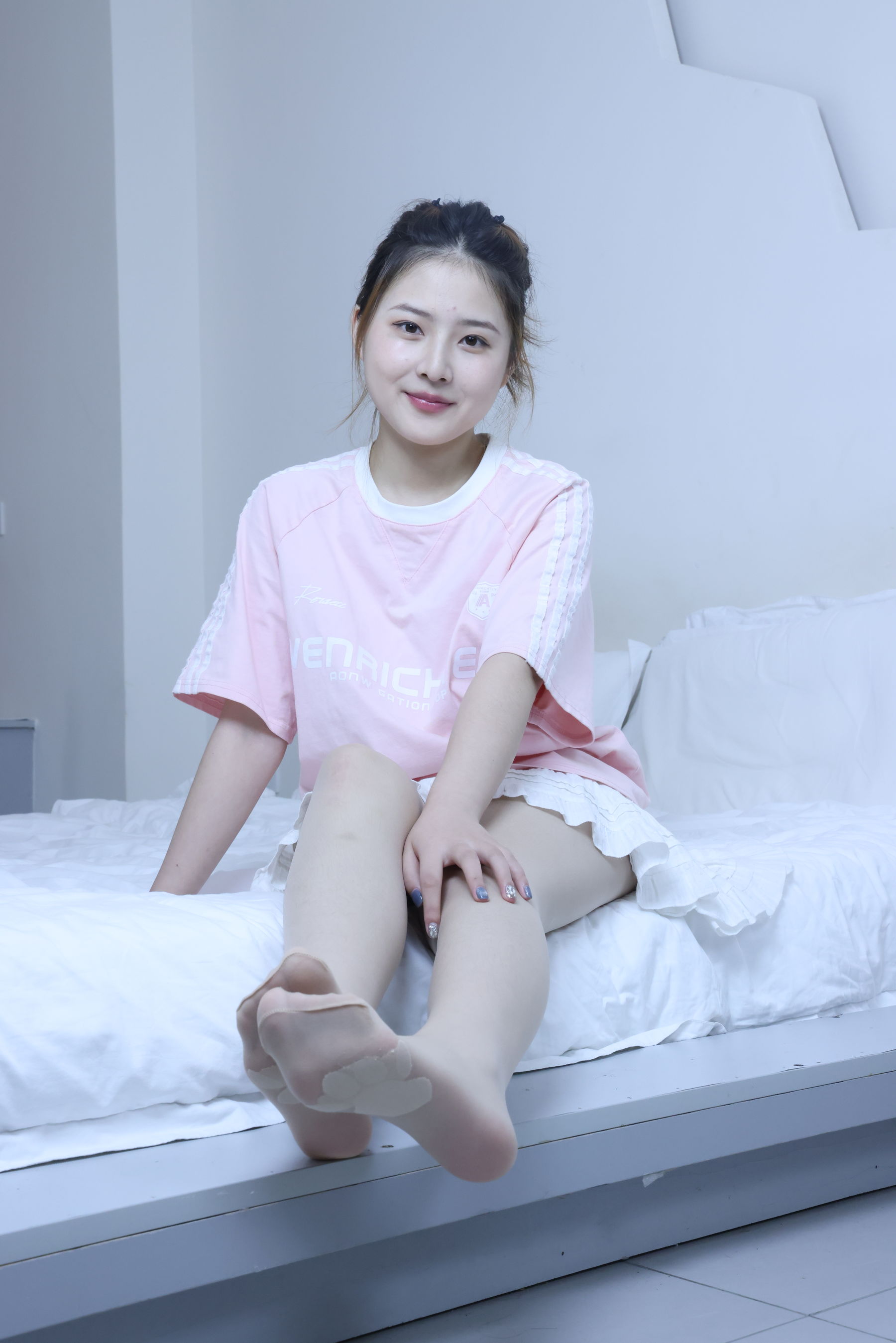 绮梦摄影 2024.09.05 No.017 露露 珍藏无修无水印版/(1150P)