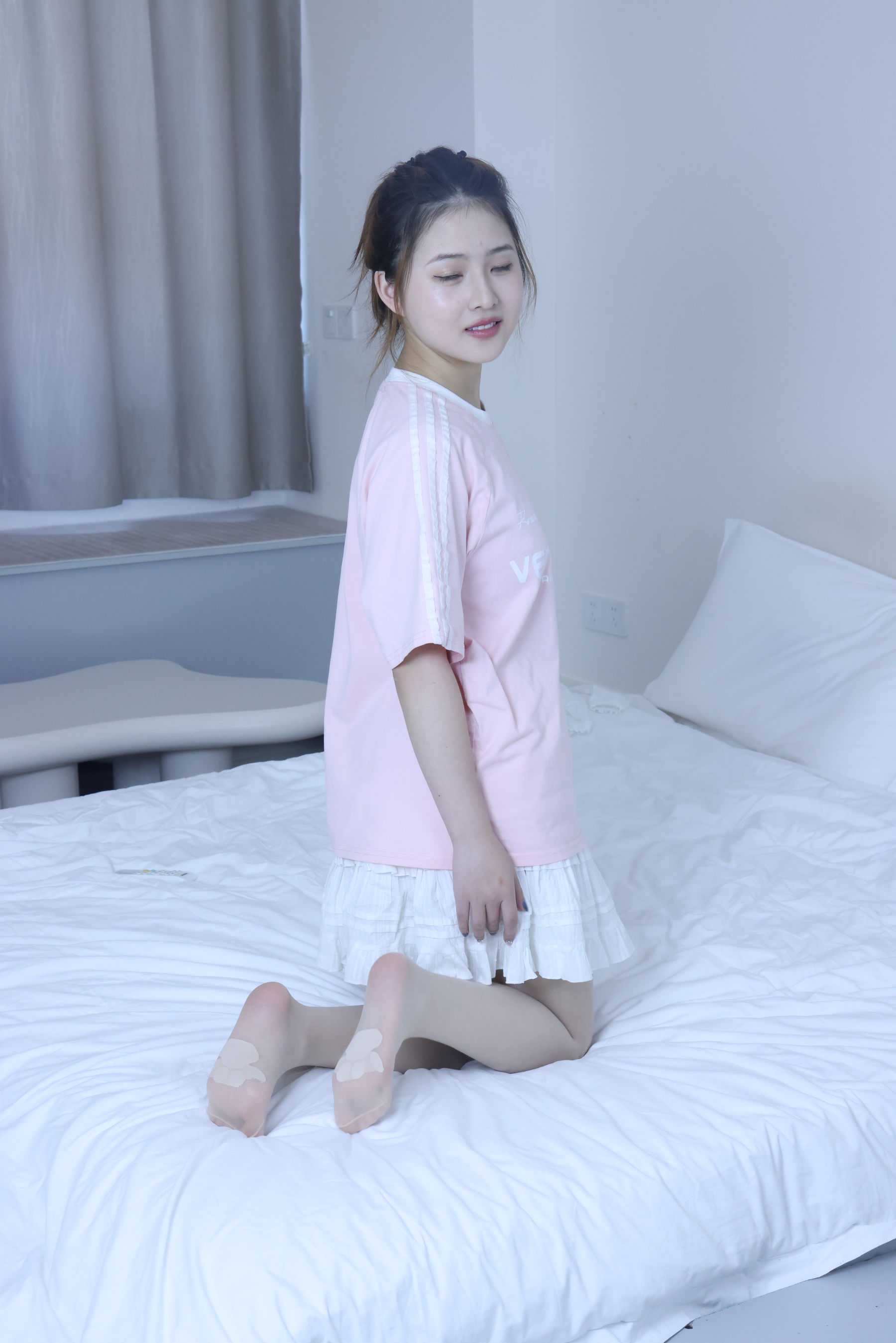 绮梦摄影 2024.09.05 No.017 露露 珍藏无修无水印版/(1150P)