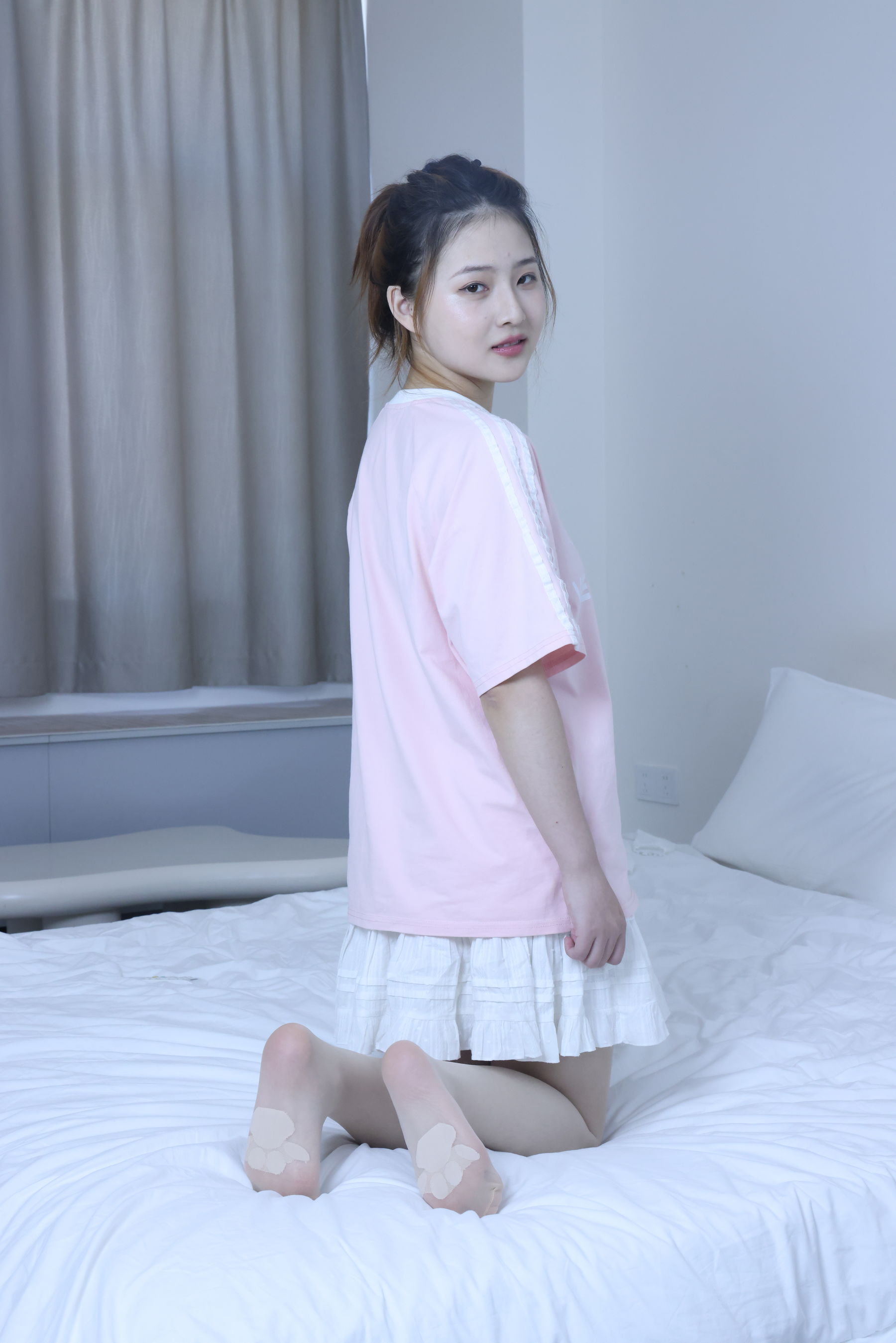 绮梦摄影 2024.09.05 No.017 露露 珍藏无修无水印版/(1150P)