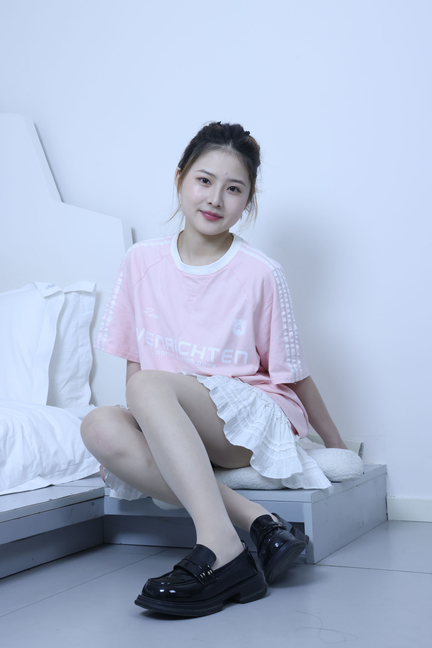 绮梦摄影 2024.09.05 No.017 露露 珍藏无修无水印版/(1150P)