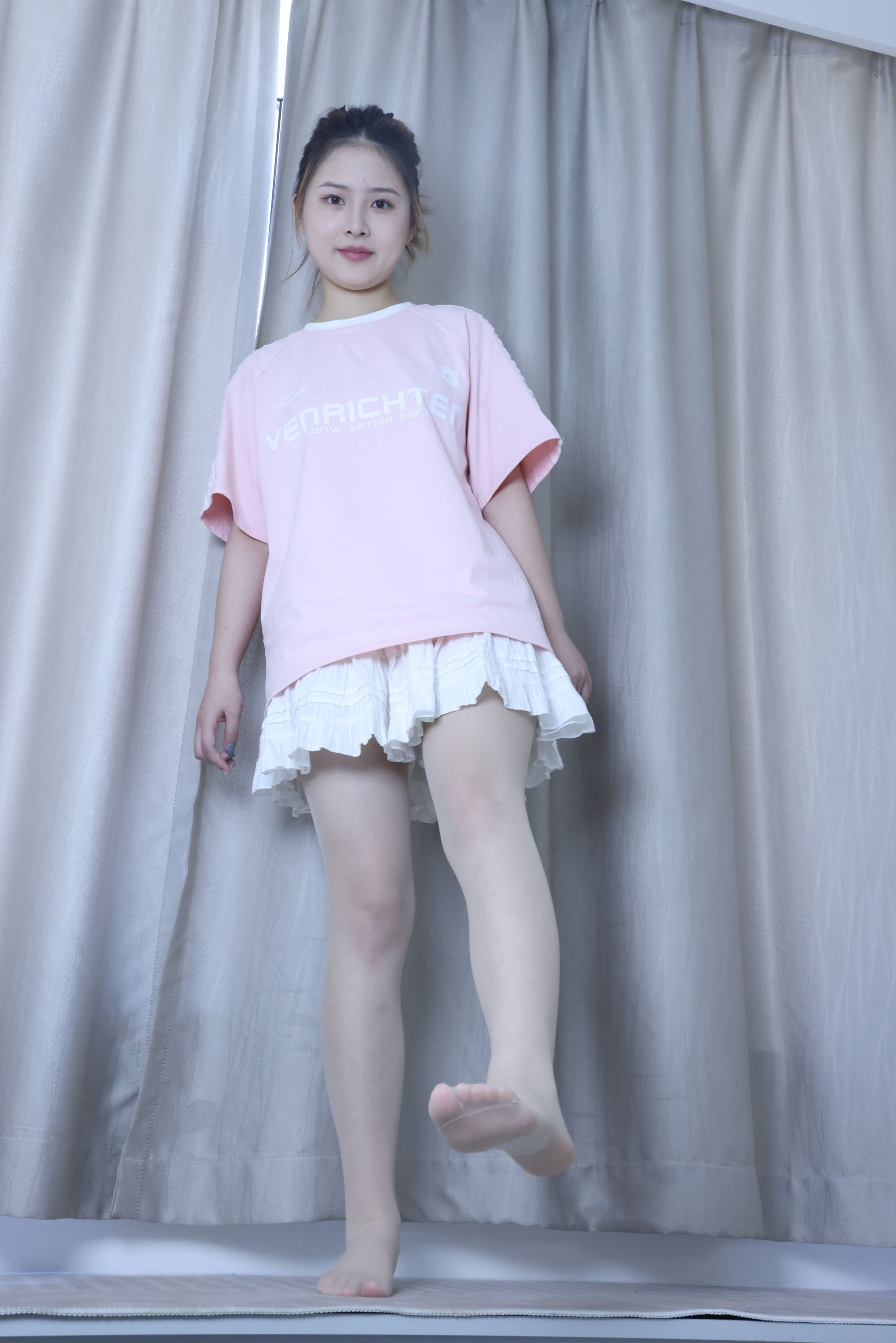 绮梦摄影 2024.09.05 No.017 露露 珍藏无修无水印版/(1150P)