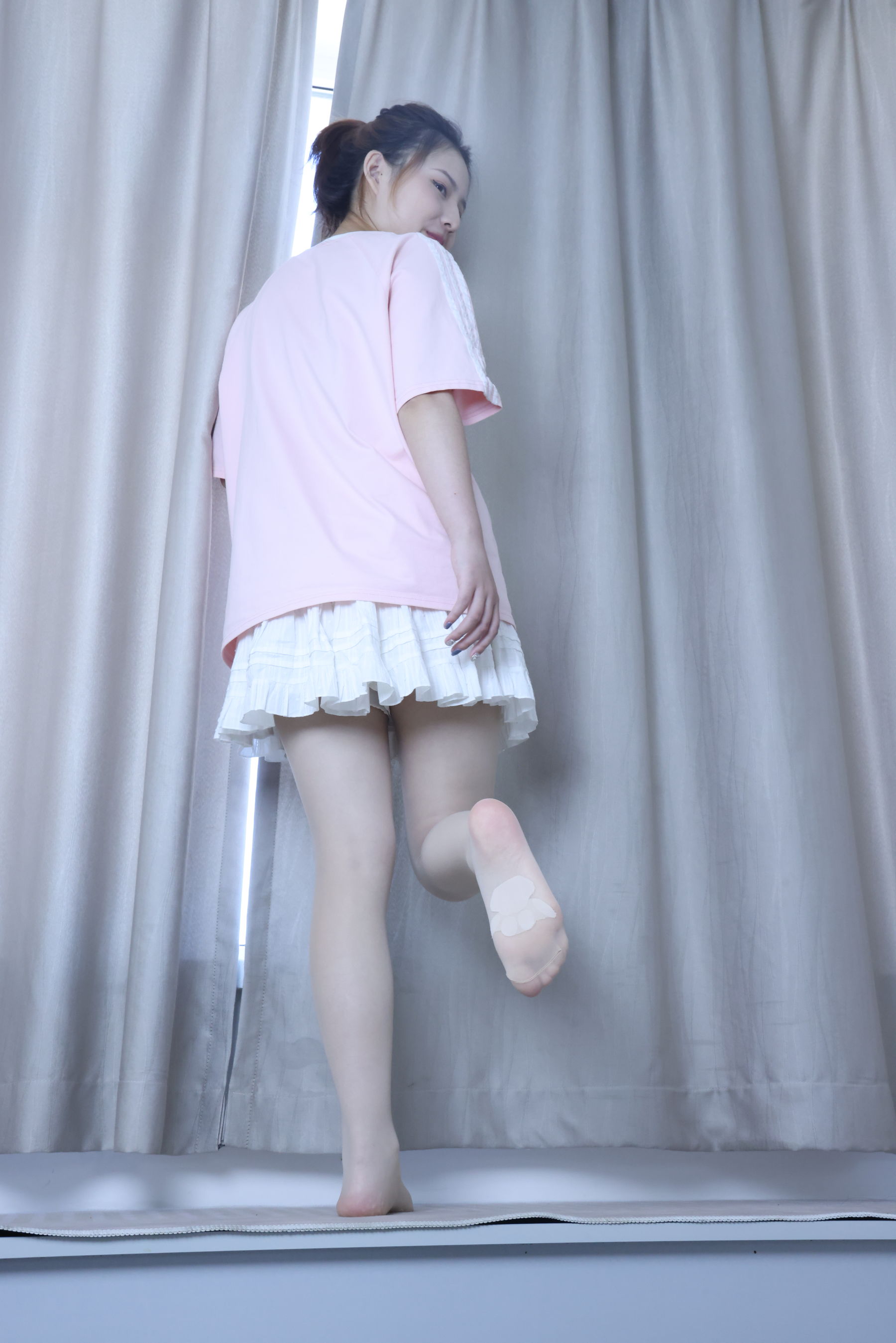 绮梦摄影 2024.09.05 No.017 露露 珍藏无修无水印版/(1150P)