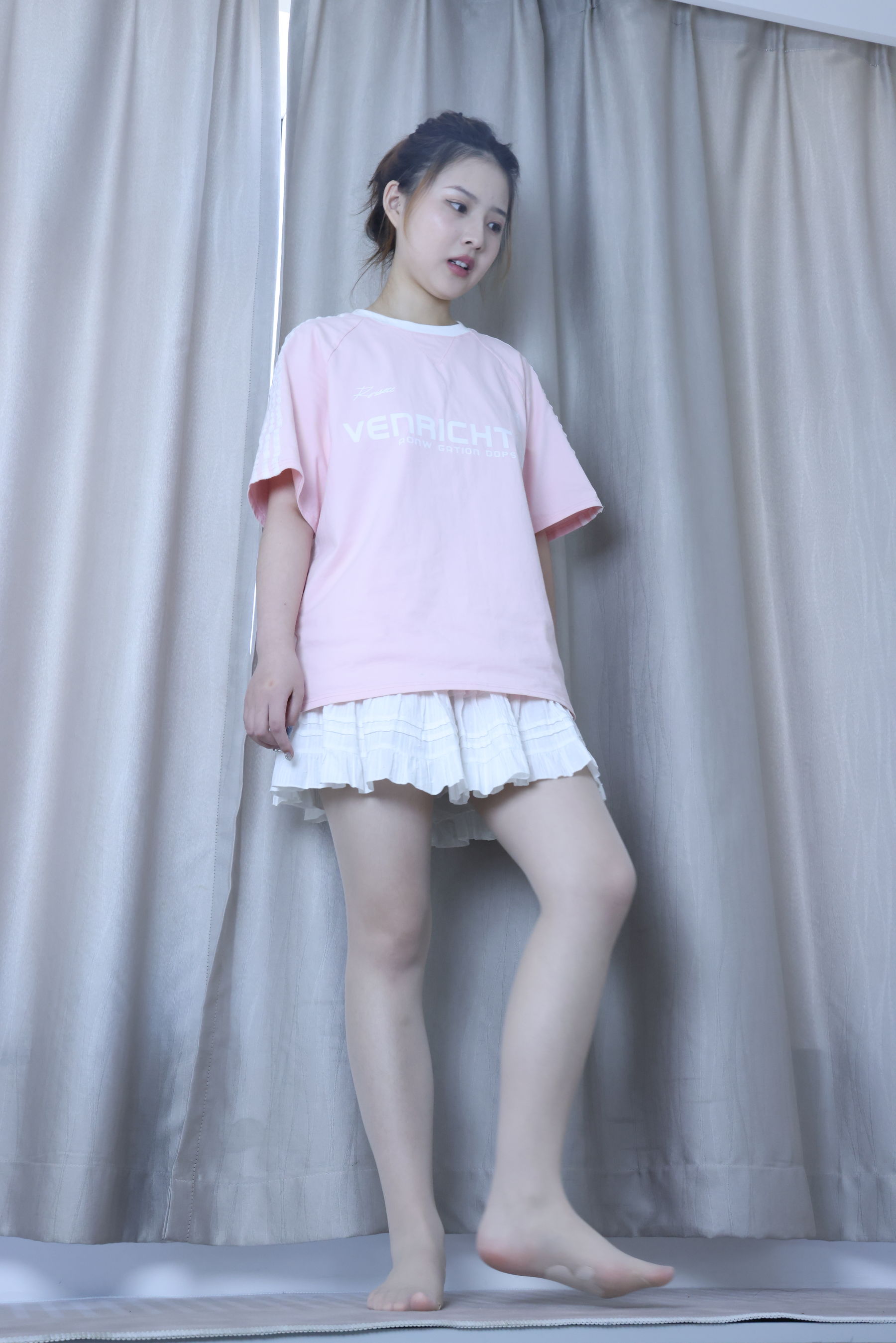 绮梦摄影 2024.09.05 No.017 露露 珍藏无修无水印版/(1150P)