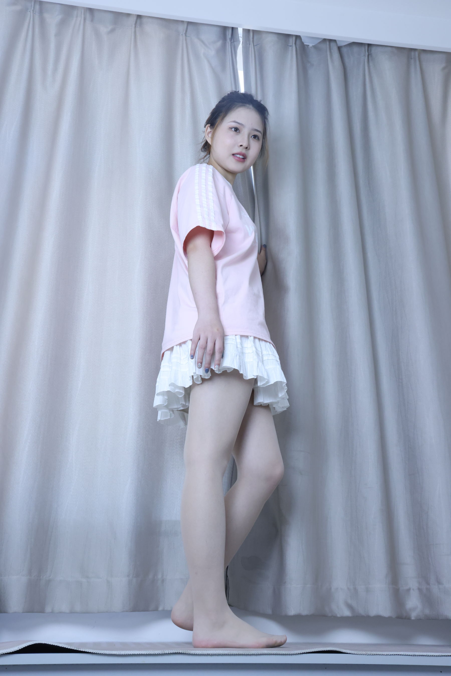 绮梦摄影 2024.09.05 No.017 露露 珍藏无修无水印版/(1150P)