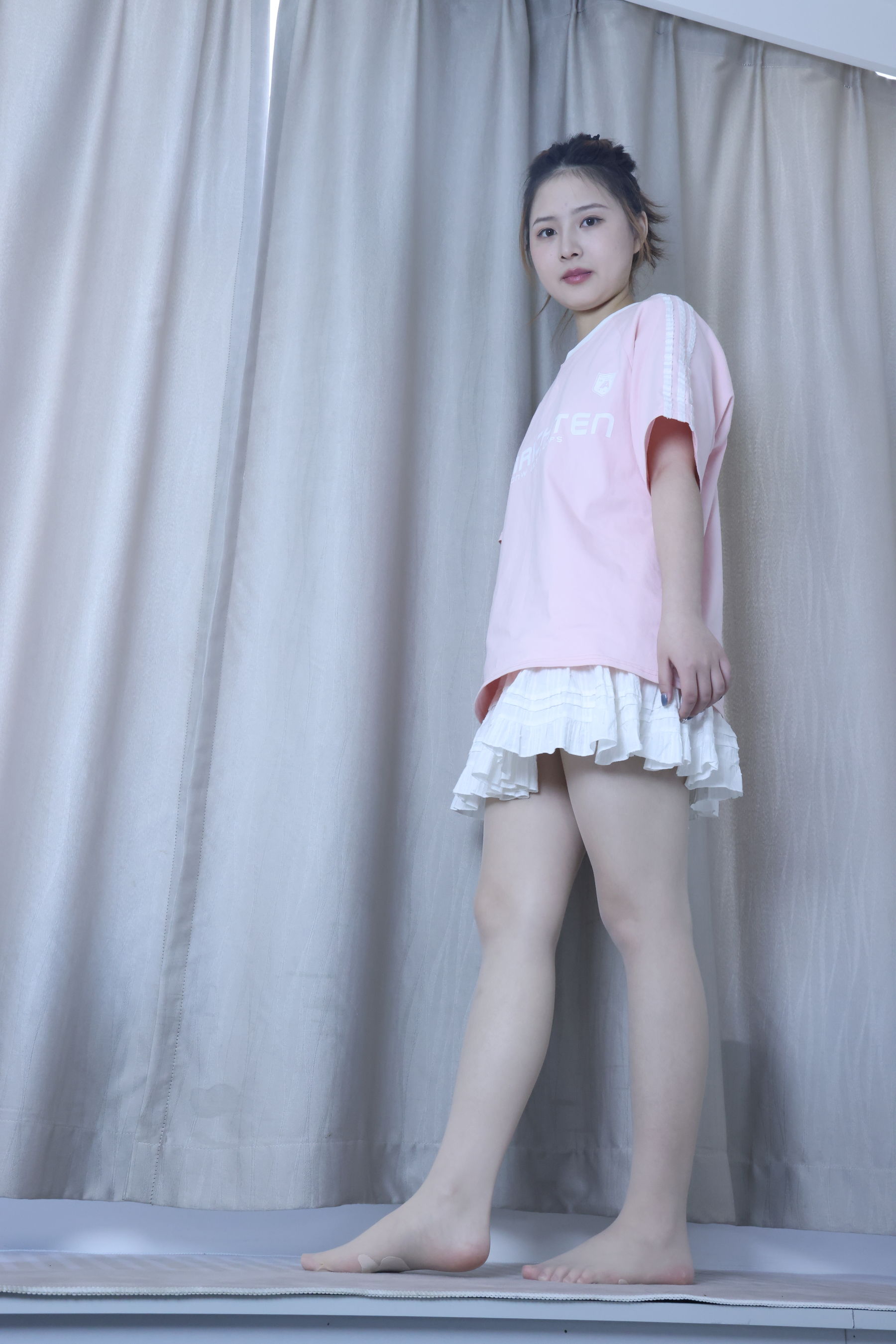 绮梦摄影 2024.09.05 No.017 露露 珍藏无修无水印版/(1150P)