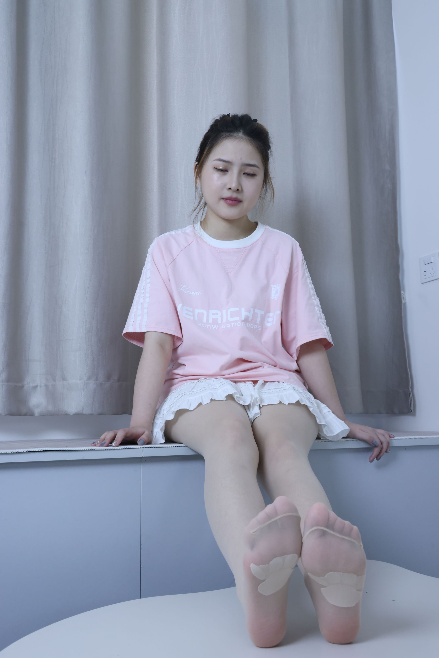 绮梦摄影 2024.09.05 No.017 露露 珍藏无修无水印版/(1150P)