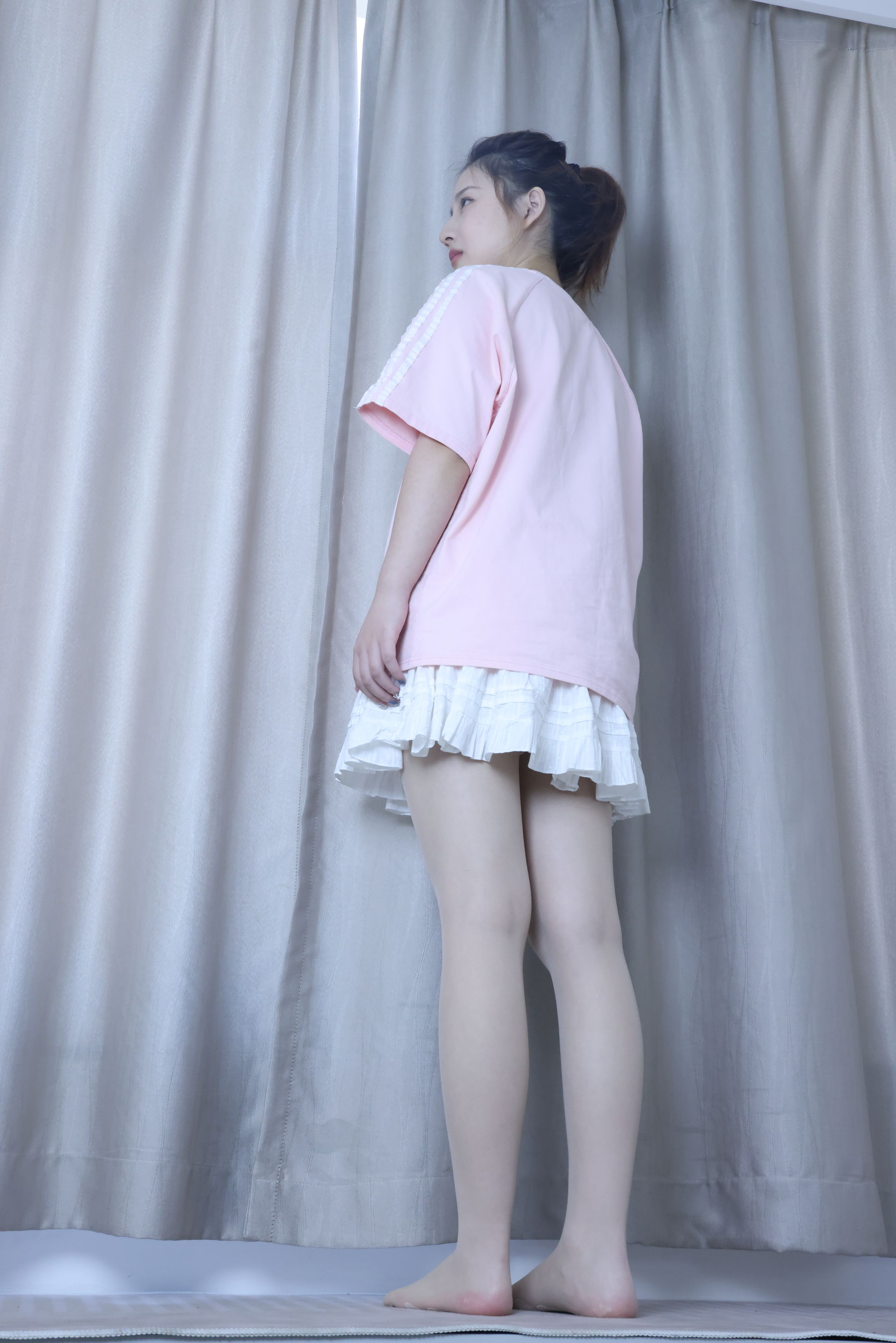 绮梦摄影 2024.09.05 No.017 露露 珍藏无修无水印版/(1150P)