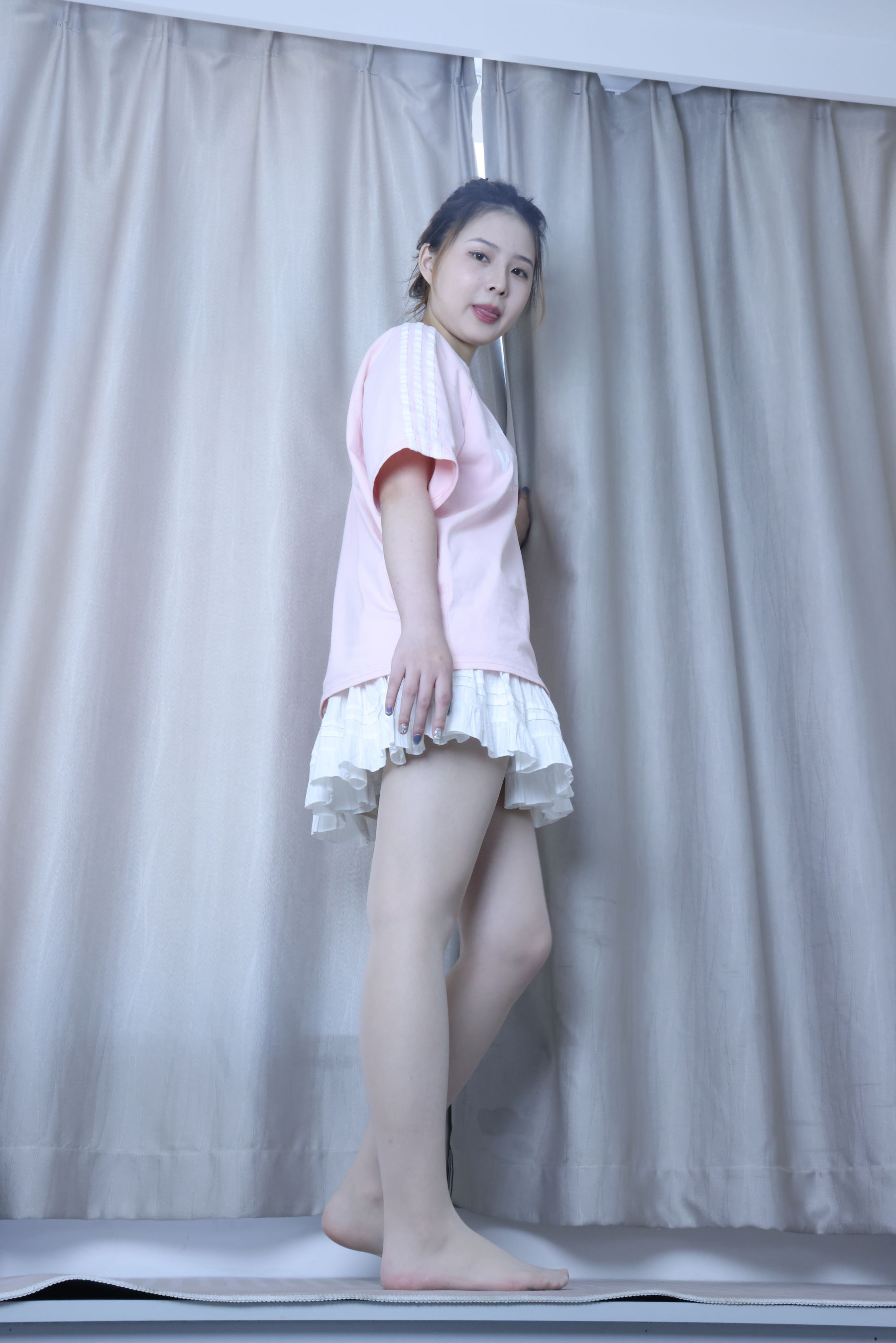 绮梦摄影 2024.09.05 No.017 露露 珍藏无修无水印版/(1150P)