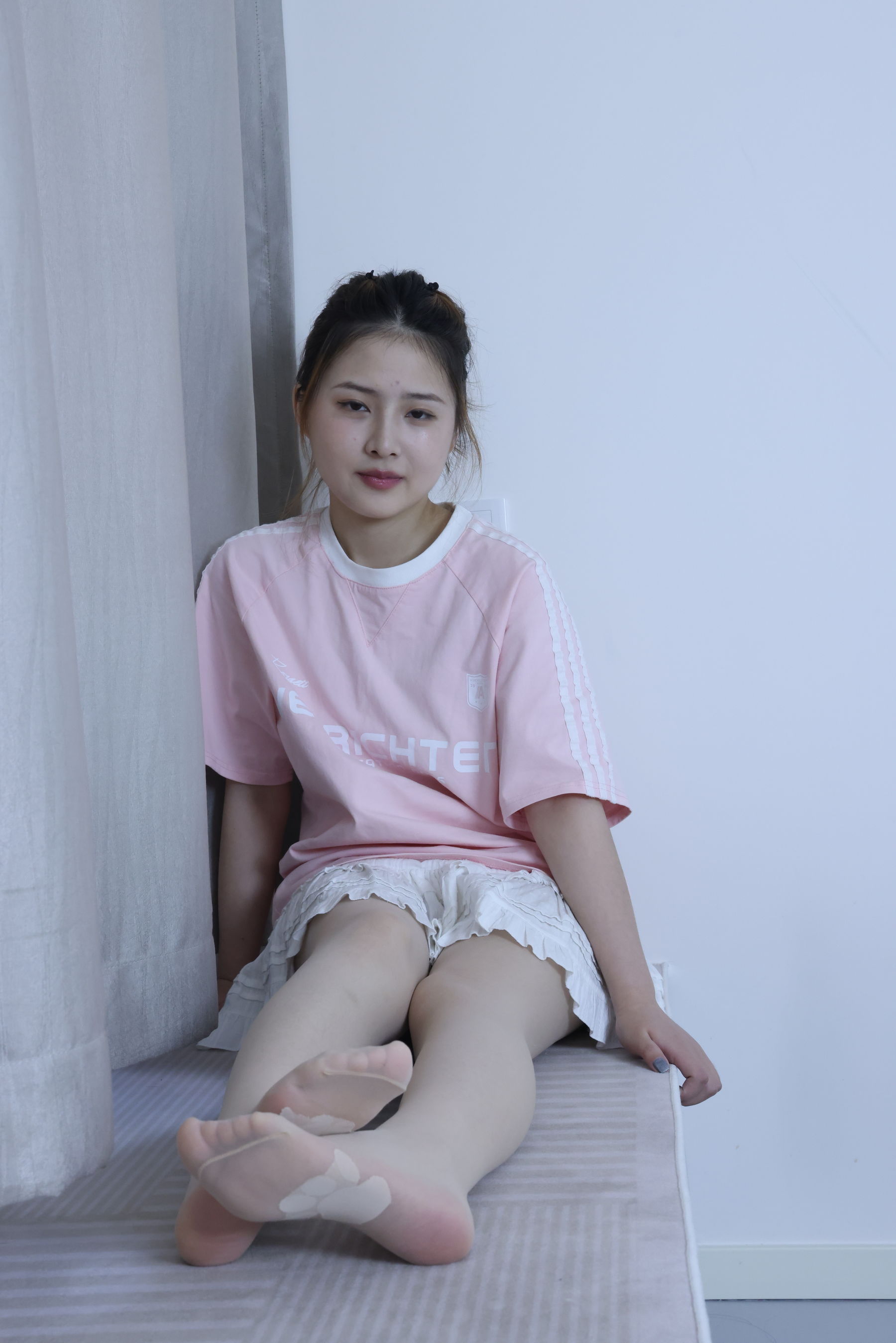 绮梦摄影 2024.09.05 No.017 露露 珍藏无修无水印版/(1150P)