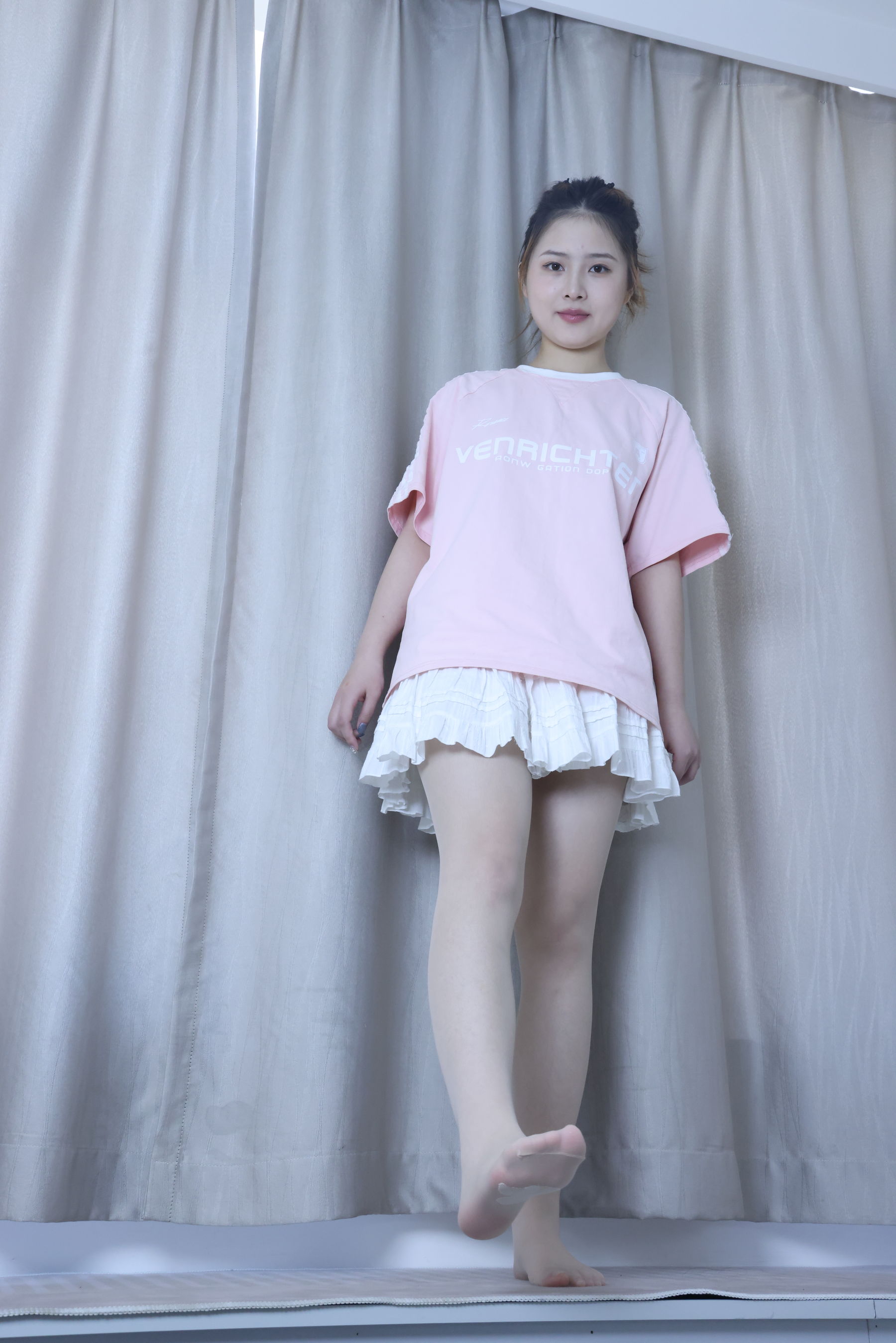 绮梦摄影 2024.09.05 No.017 露露 珍藏无修无水印版/(1150P)