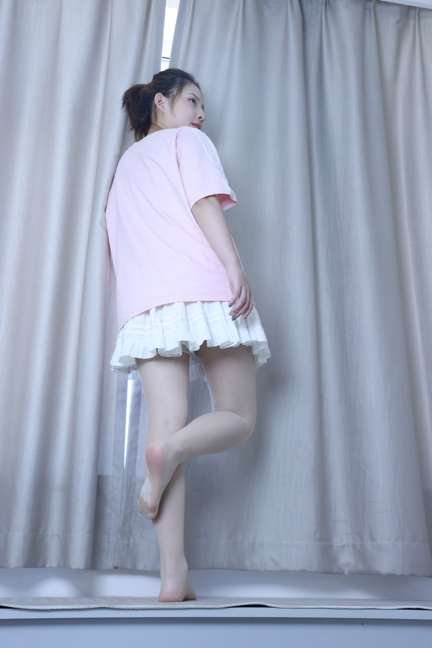 绮梦摄影 2024.09.05 No.017 露露 珍藏无修无水印版/(1150P)