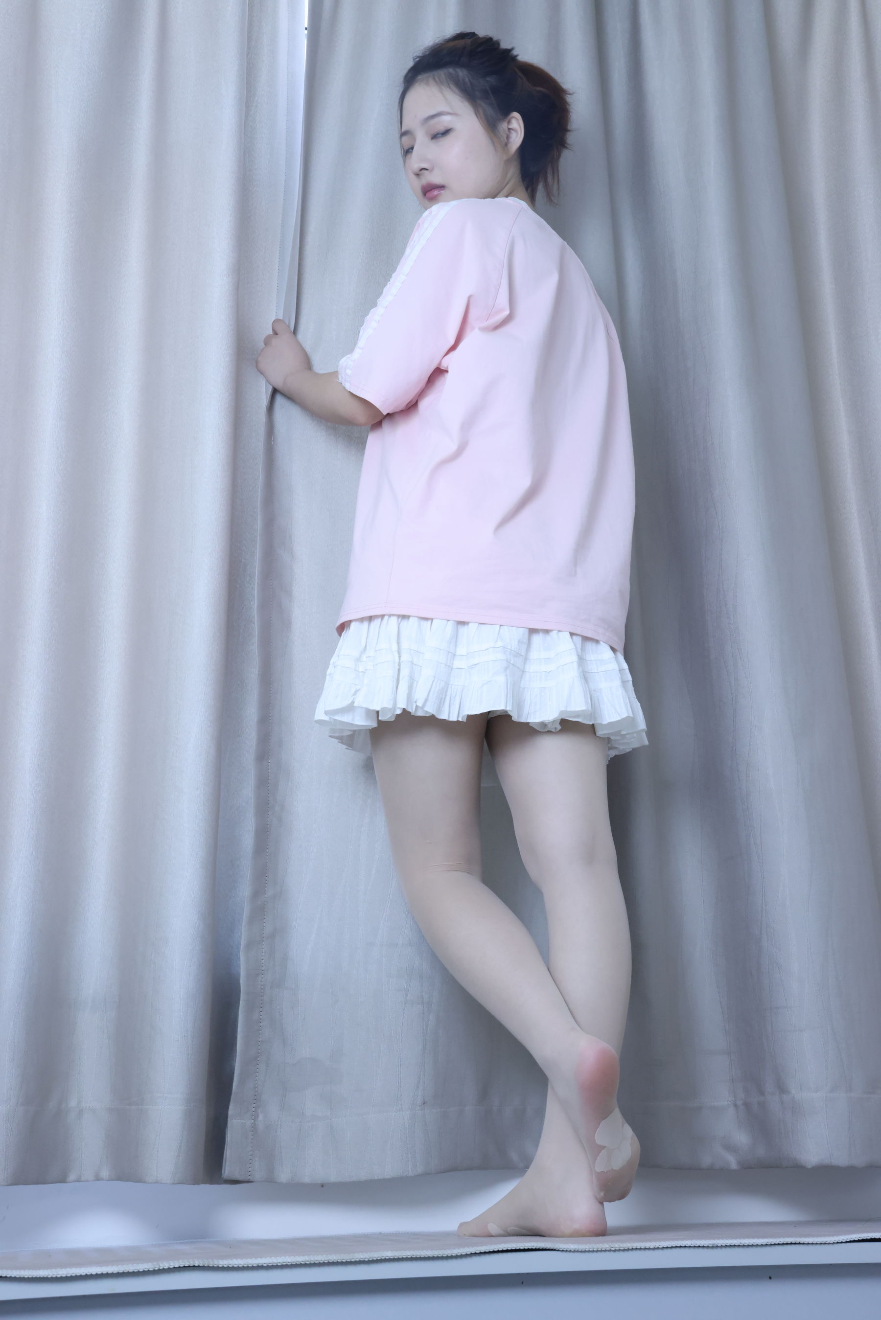 绮梦摄影 2024.09.05 No.017 露露 珍藏无修无水印版/(1150P)