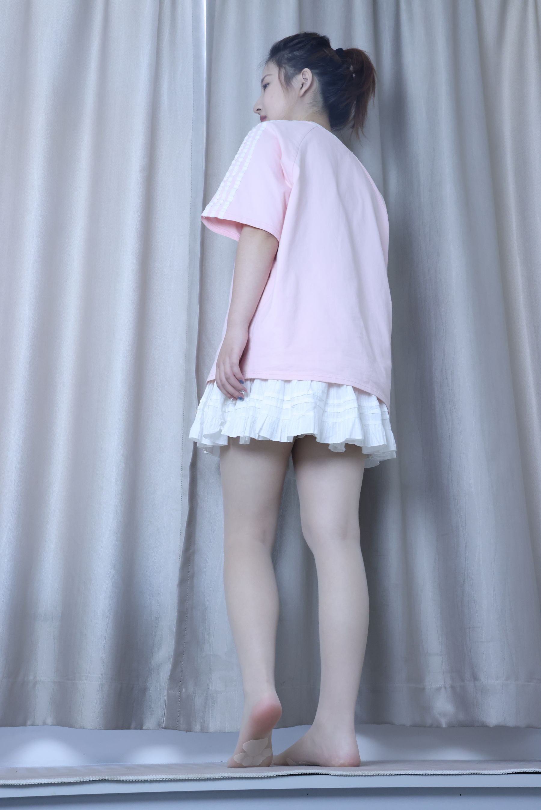 绮梦摄影 2024.09.05 No.017 露露 珍藏无修无水印版/(1150P)