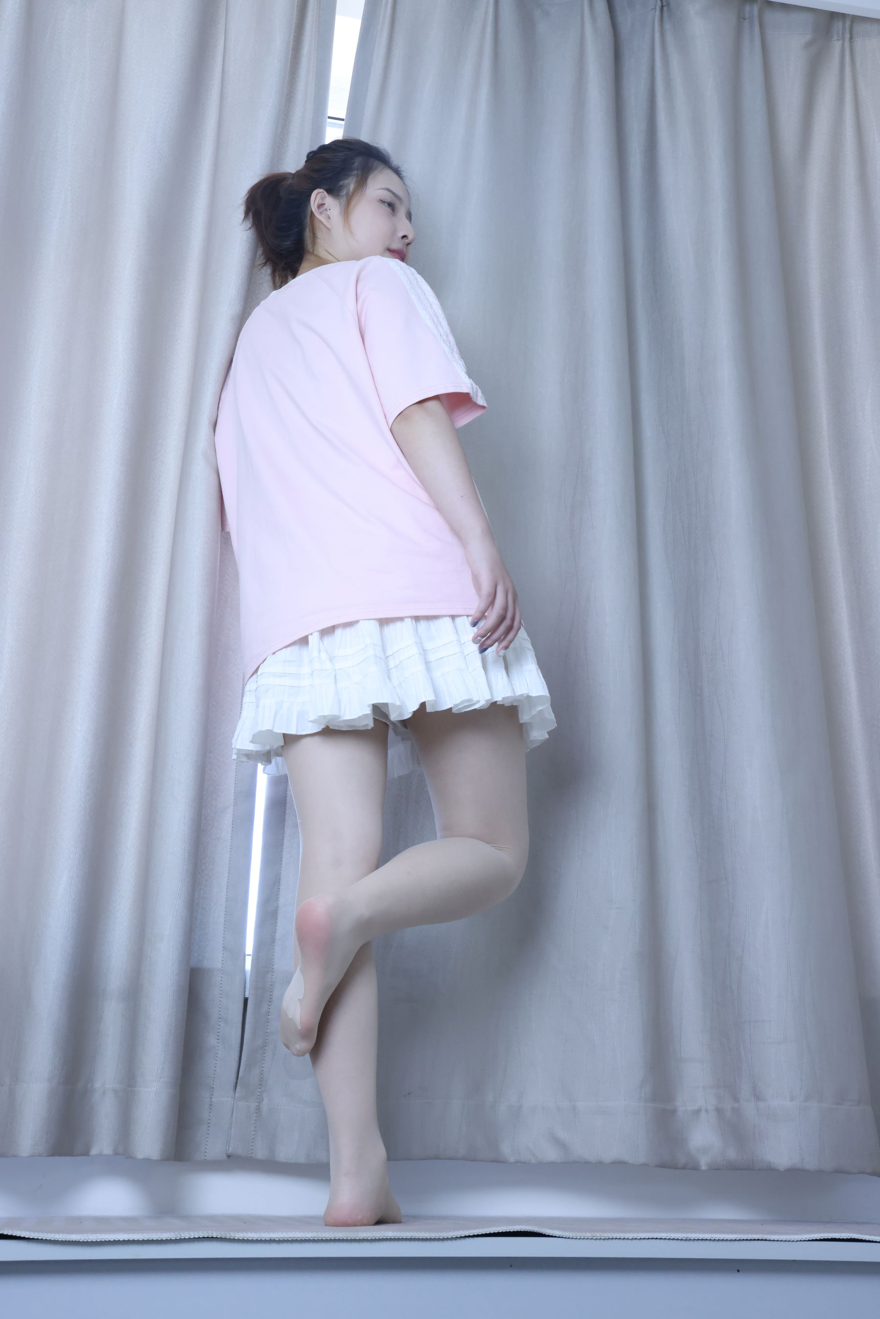 绮梦摄影 2024.09.05 No.017 露露 珍藏无修无水印版/(1150P)