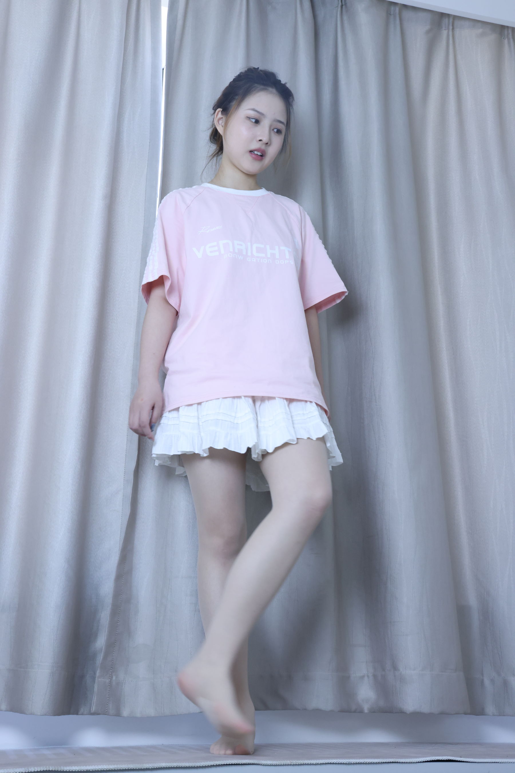 绮梦摄影 2024.09.05 No.017 露露 珍藏无修无水印版/(1150P)