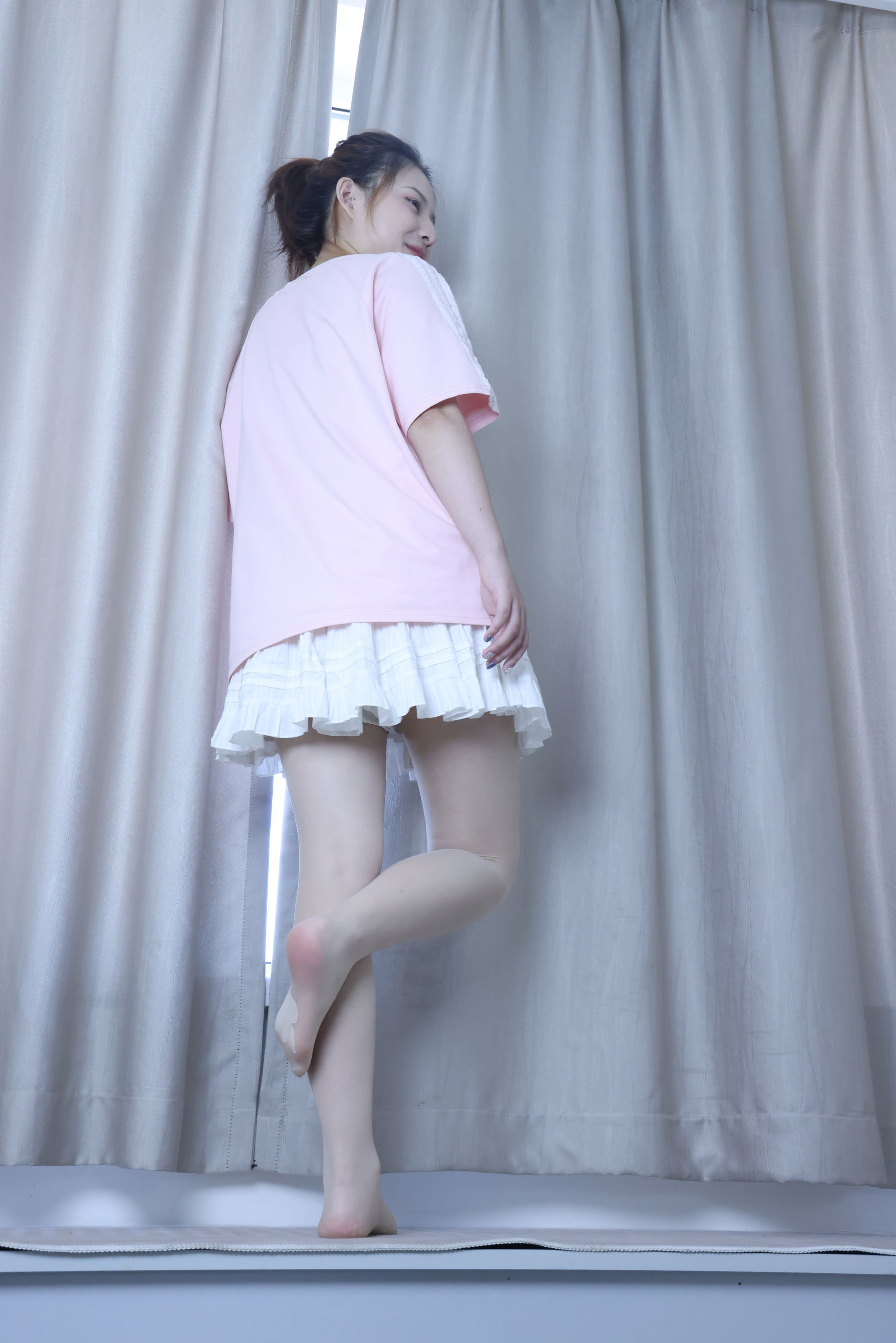 绮梦摄影 2024.09.05 No.017 露露 珍藏无修无水印版/(1150P)