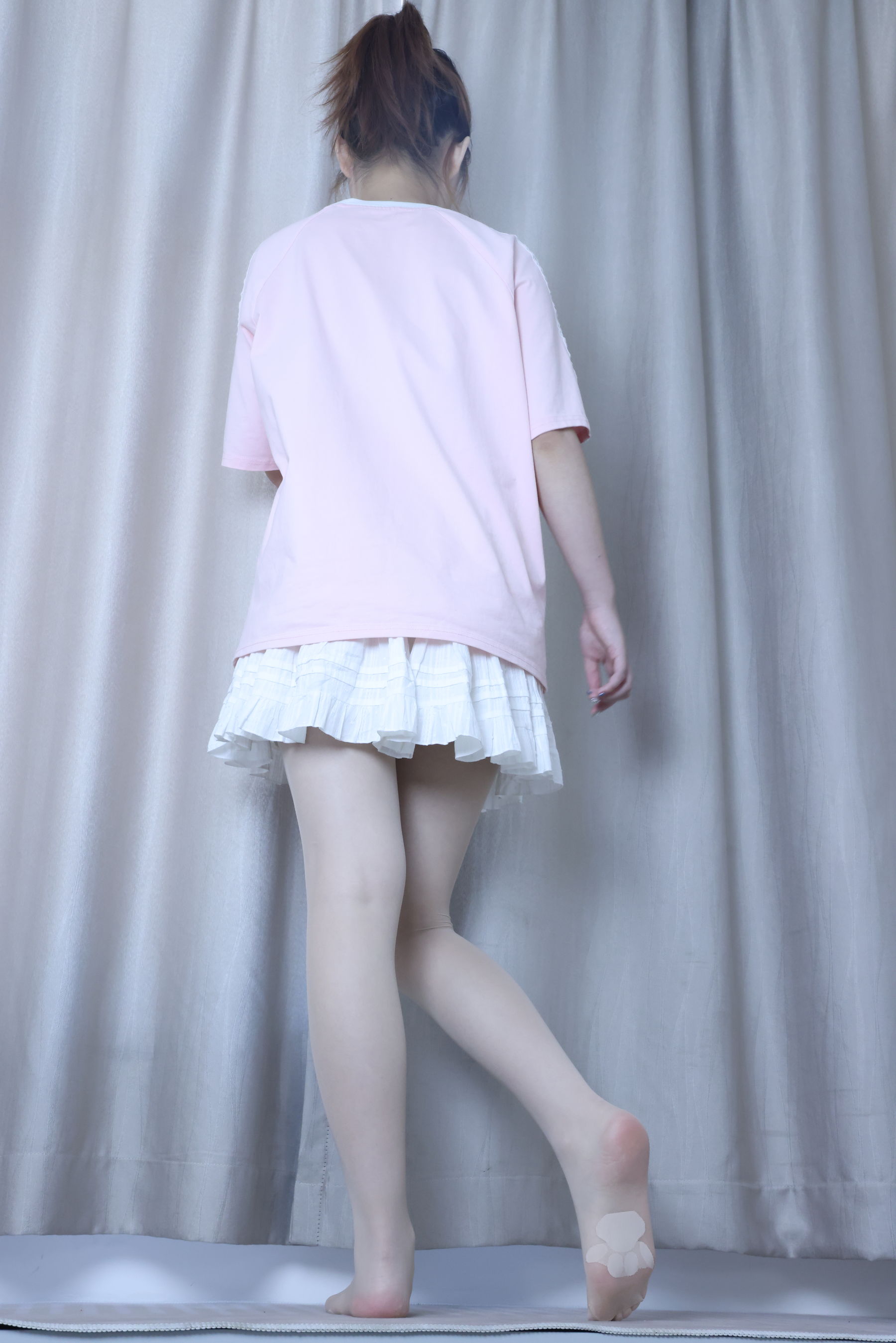 绮梦摄影 2024.09.05 No.017 露露 珍藏无修无水印版/(1150P)