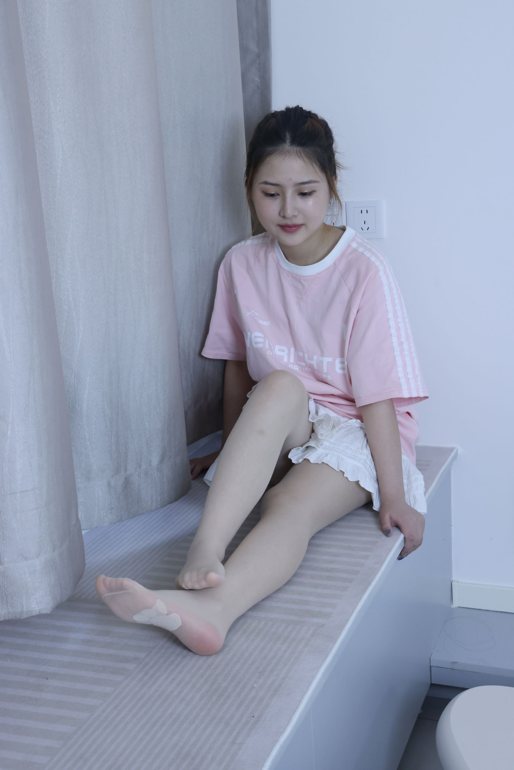 绮梦摄影 2024.09.05 No.017 露露 珍藏无修无水印版/(1150P)