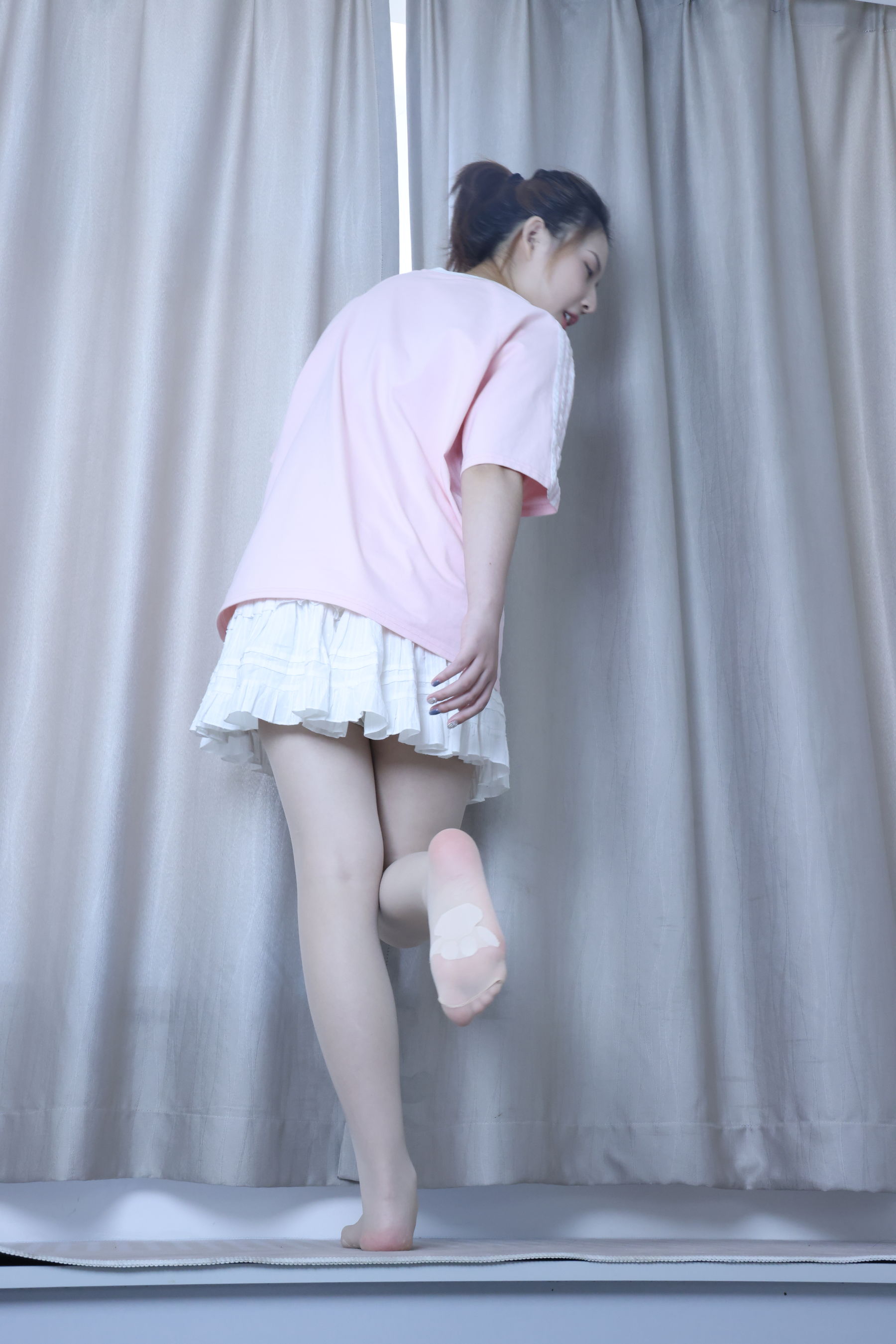 绮梦摄影 2024.09.05 No.017 露露 珍藏无修无水印版/(1150P)