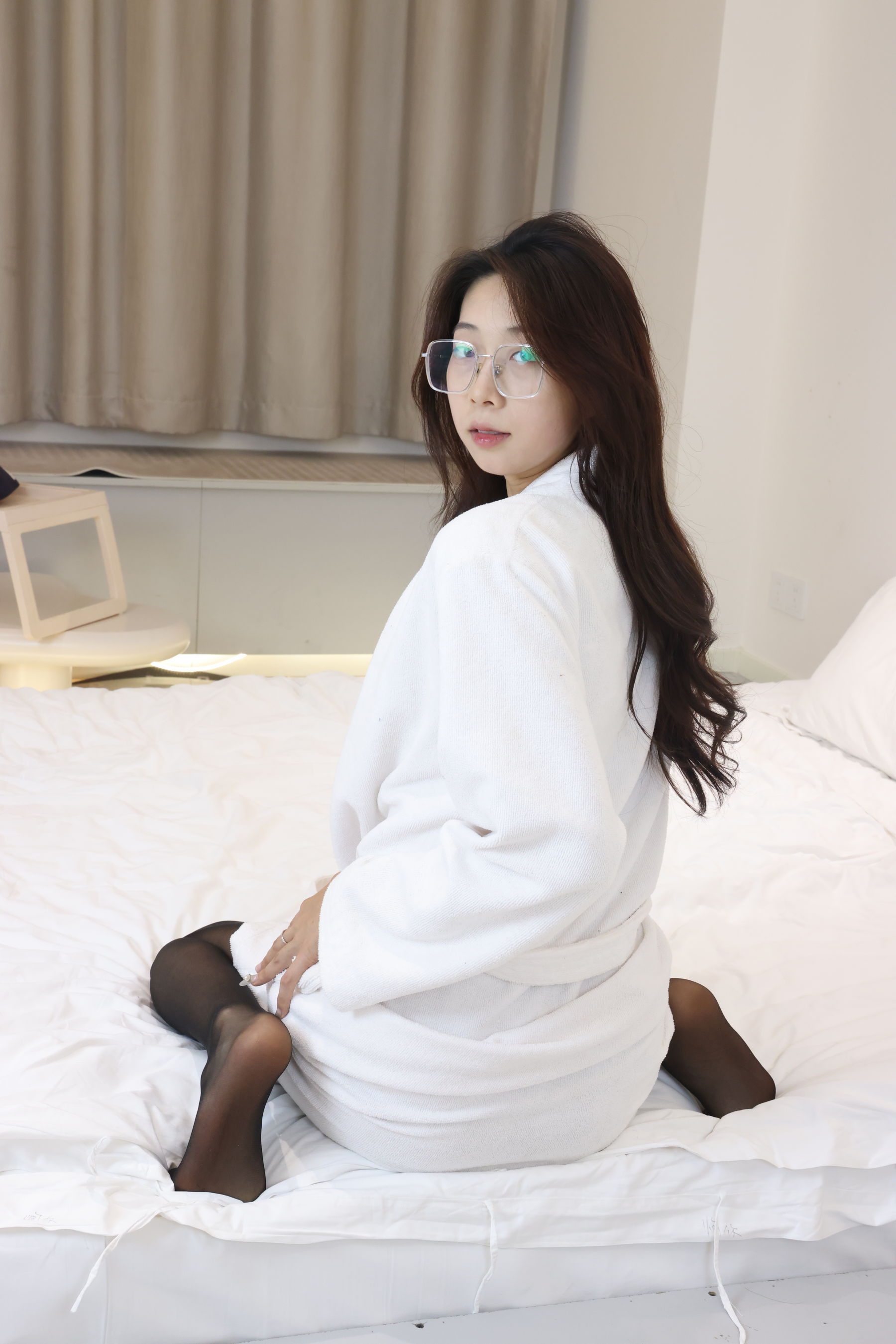 绮梦摄影 2024.09.03 No.015 秋月 珍藏无修无水印版/(867P)