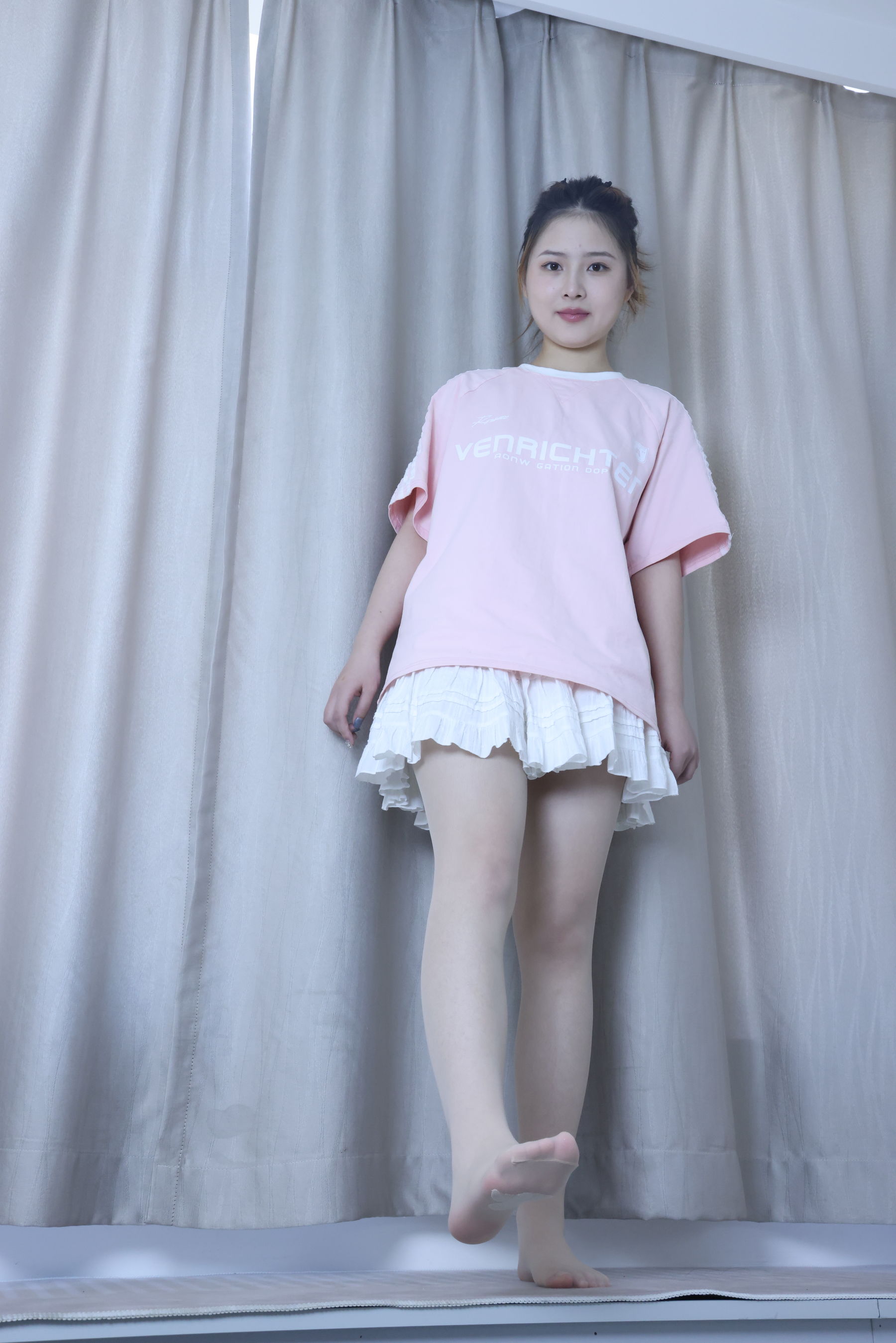 绮梦摄影 2024.09.05 No.017 露露 珍藏无修无水印版/(1150P)