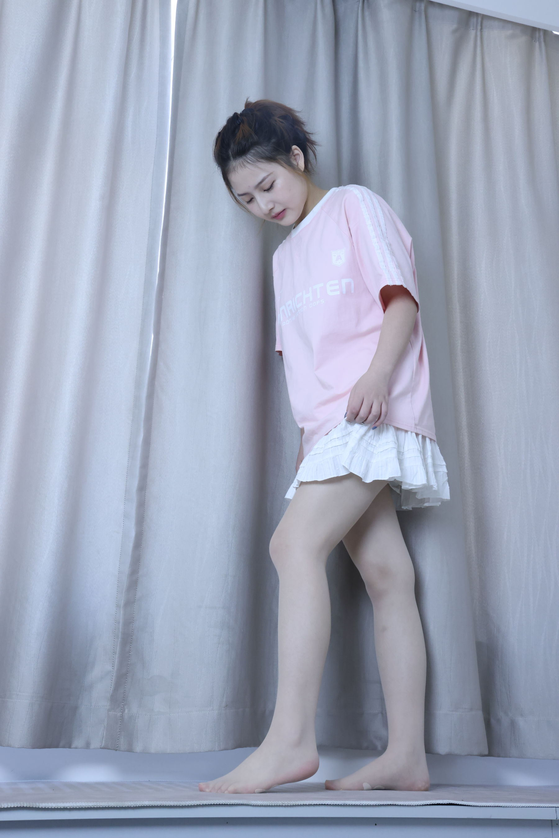 绮梦摄影 2024.09.05 No.017 露露 珍藏无修无水印版/(1150P)