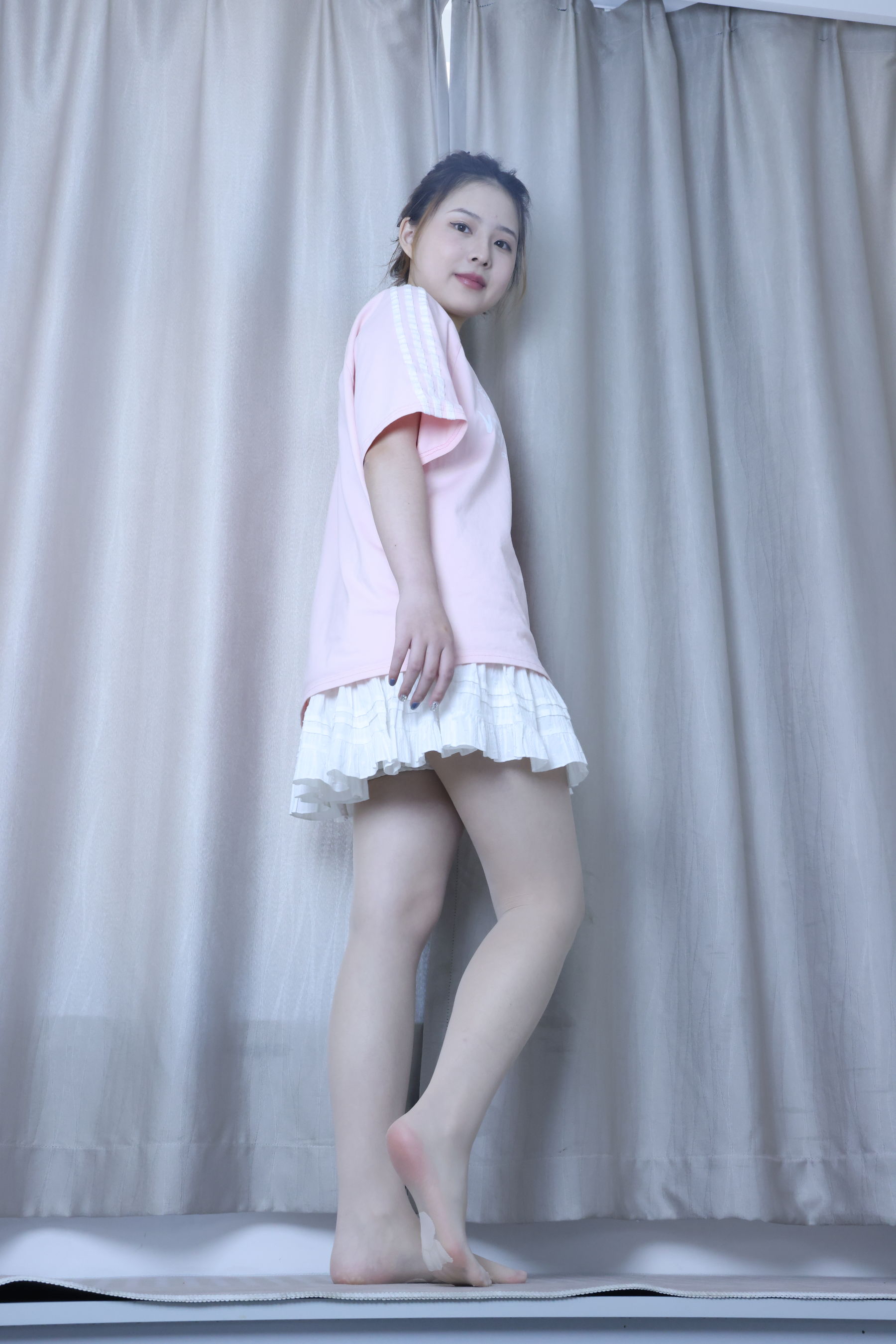 绮梦摄影 2024.09.05 No.017 露露 珍藏无修无水印版/(1150P)