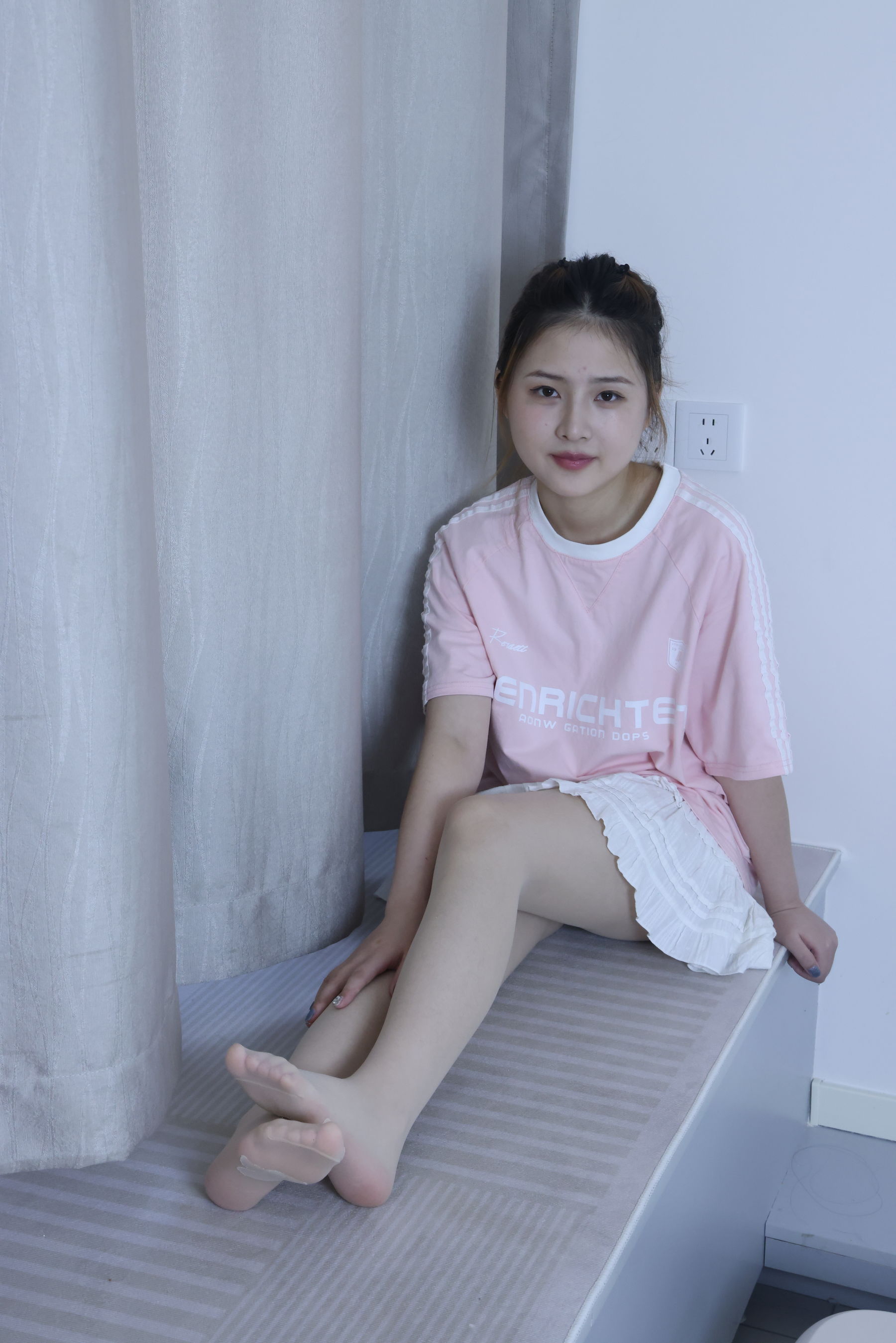 绮梦摄影 2024.09.05 No.017 露露 珍藏无修无水印版/(1150P)