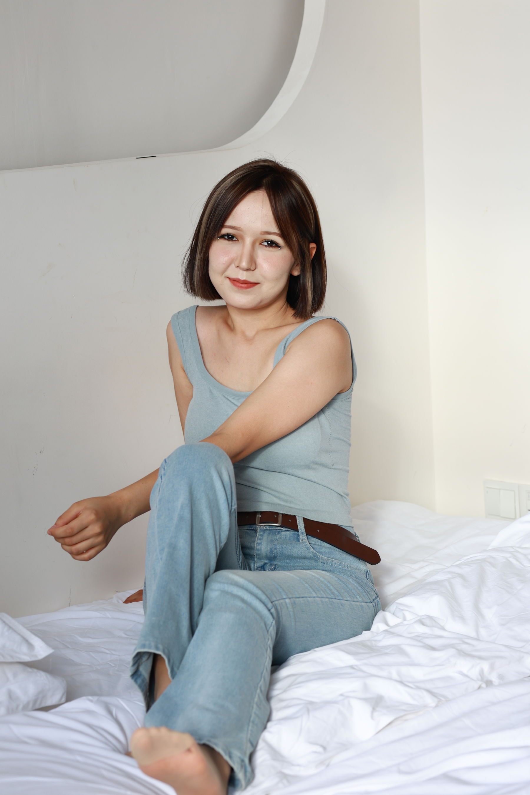 绮梦摄影 2024.09.04 No.016 阿依夏 珍藏无修无水印版/(395P)