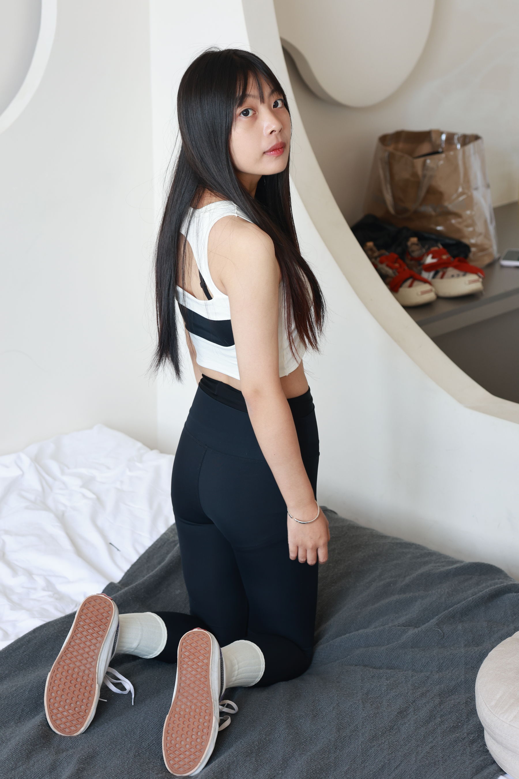 绮梦摄影 2024.09.01 No.013 团子 珍藏无修无水印版/(369P)