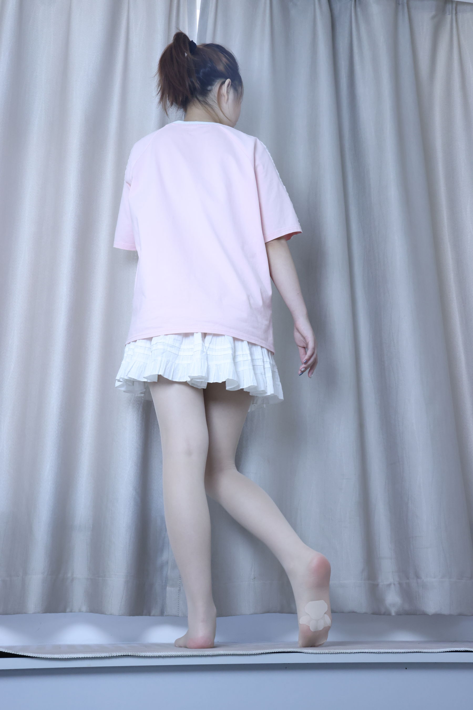 绮梦摄影 2024.09.05 No.017 露露 珍藏无修无水印版/(1150P)