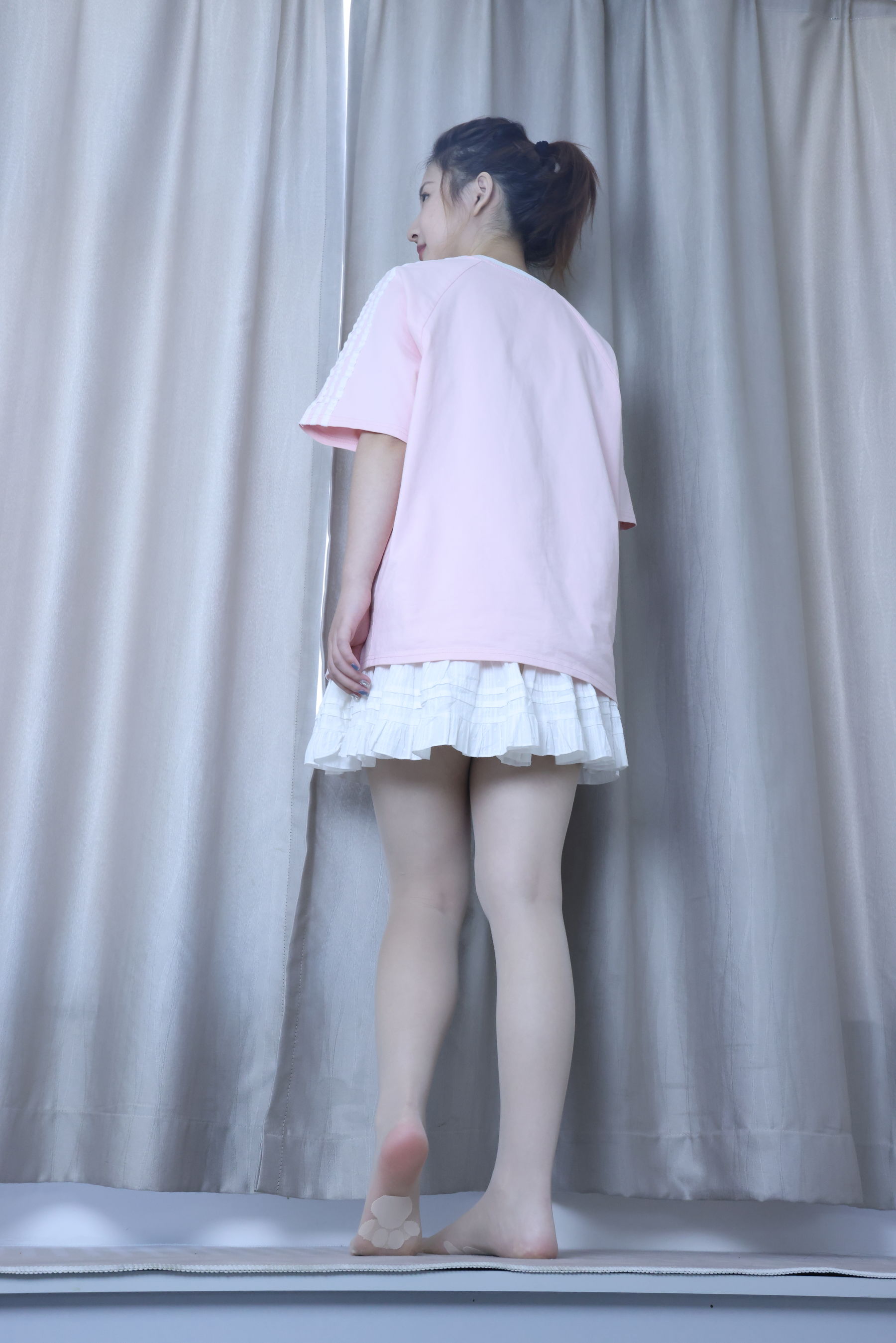 绮梦摄影 2024.09.05 No.017 露露 珍藏无修无水印版/(1150P)