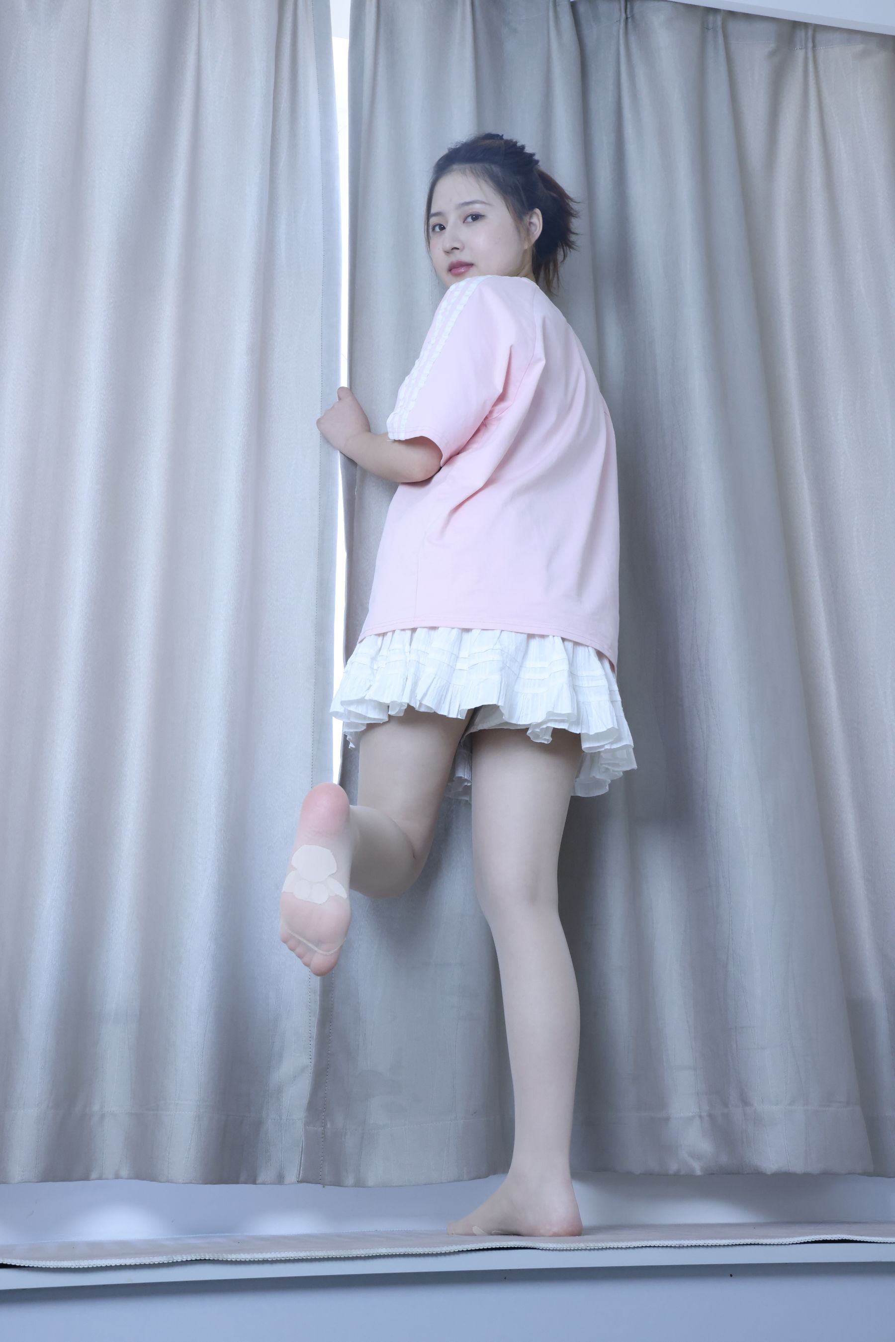 绮梦摄影 2024.09.05 No.017 露露 珍藏无修无水印版/(1150P)