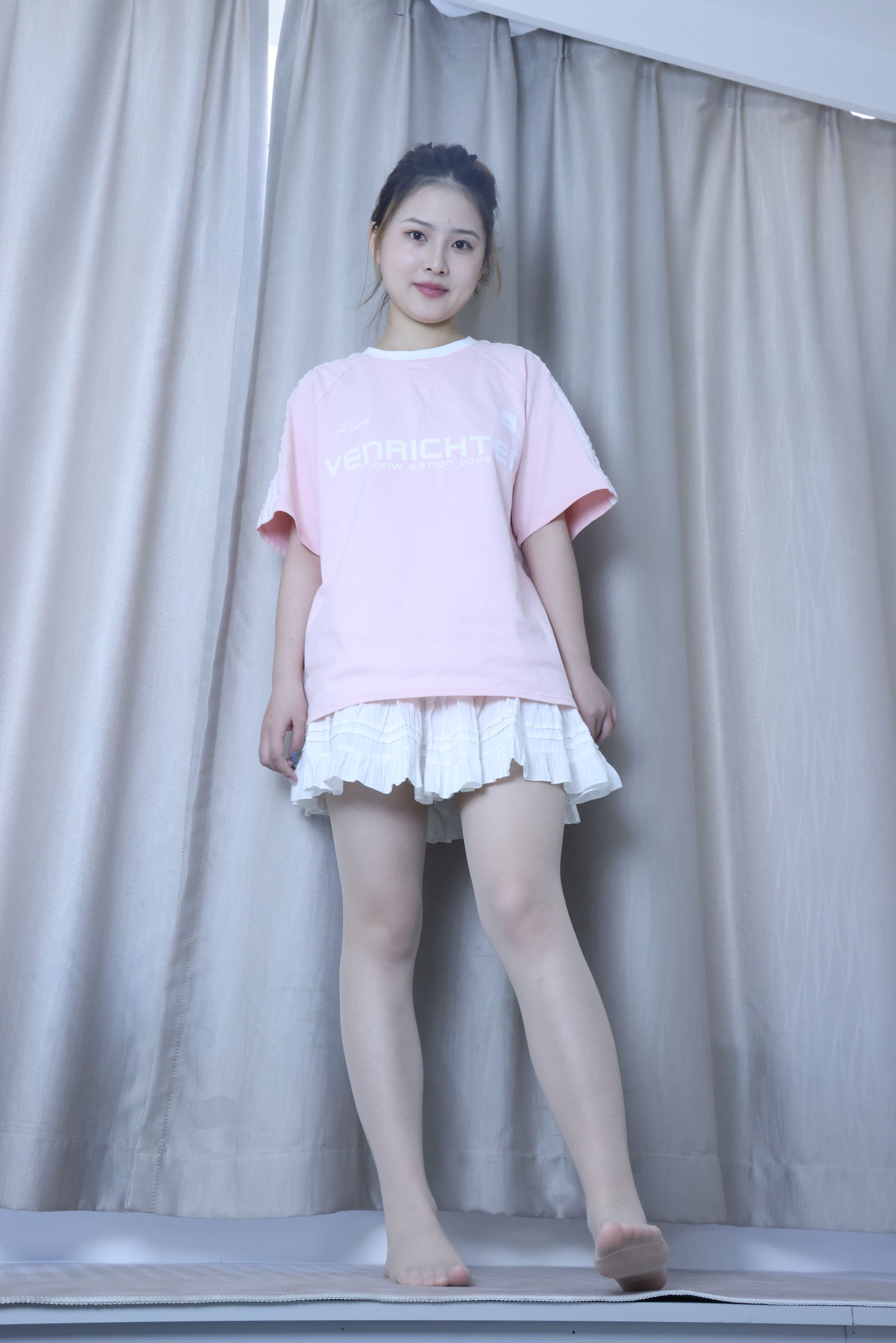 绮梦摄影 2024.09.05 No.017 露露 珍藏无修无水印版/(1150P)