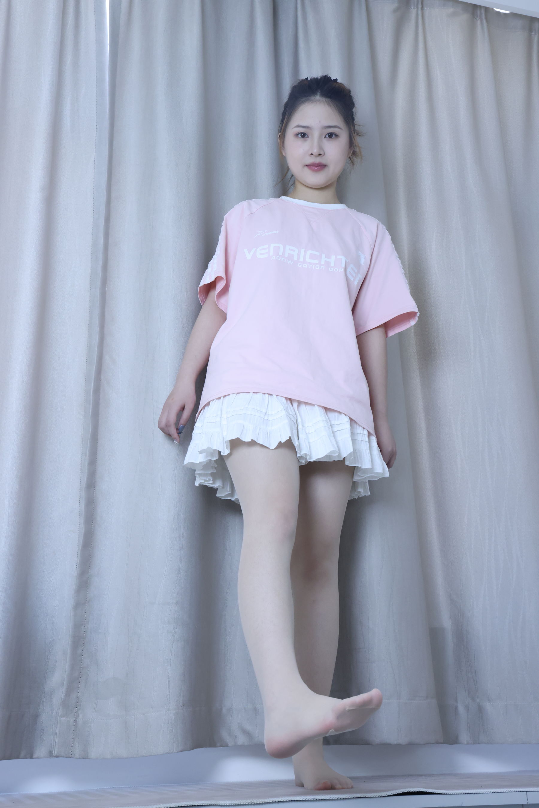 绮梦摄影 2024.09.05 No.017 露露 珍藏无修无水印版/(1150P)